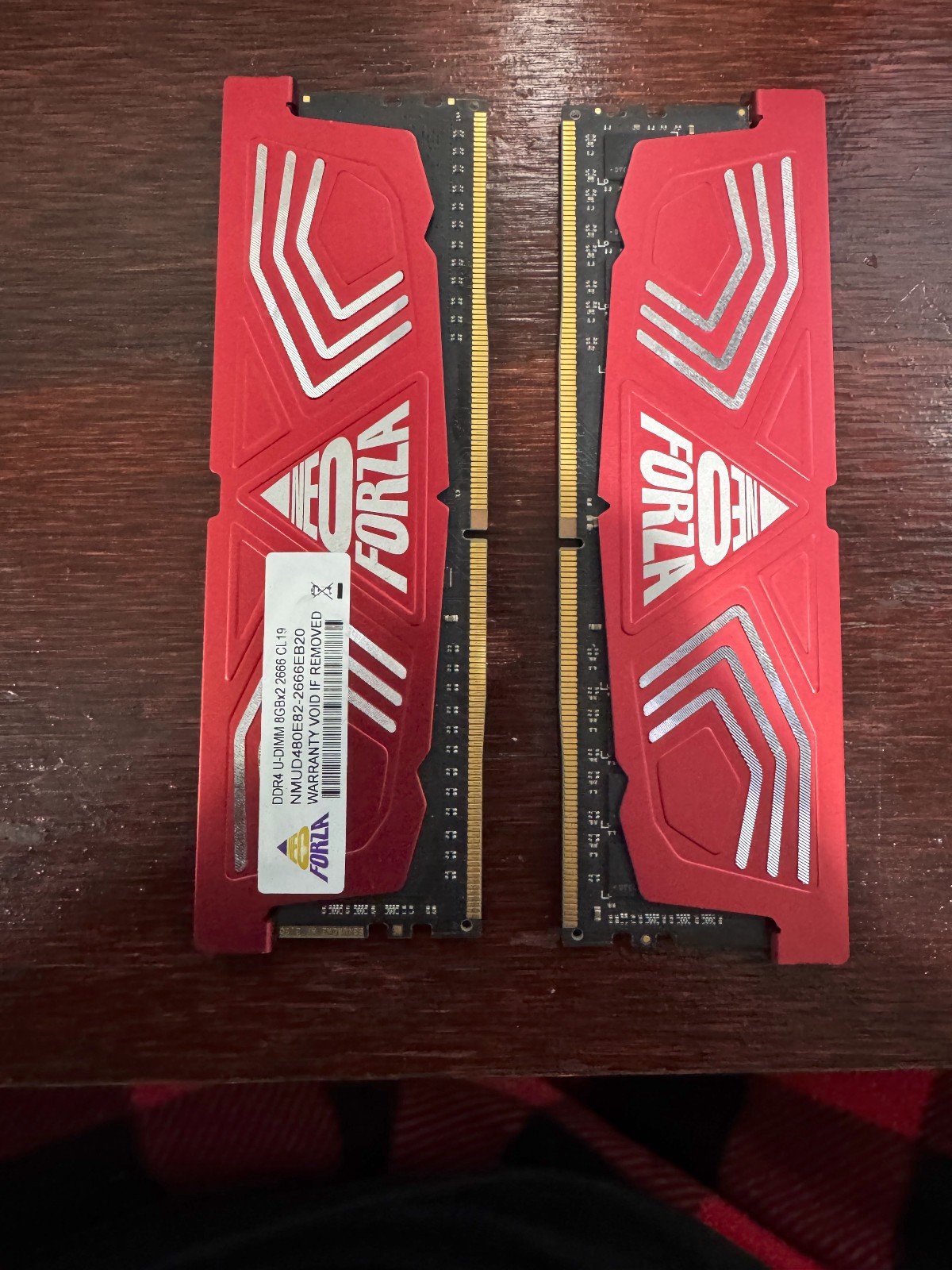 DDR4 U-DIMM 8GBx2 2666 CL19 NMUD480EB82-2666EB20