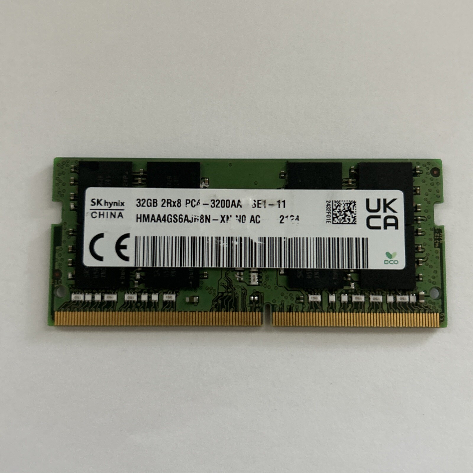 SK Hynix 32GB DDR4 3200 Laptop RAM (HMAA4GS6AJR8N-XN)