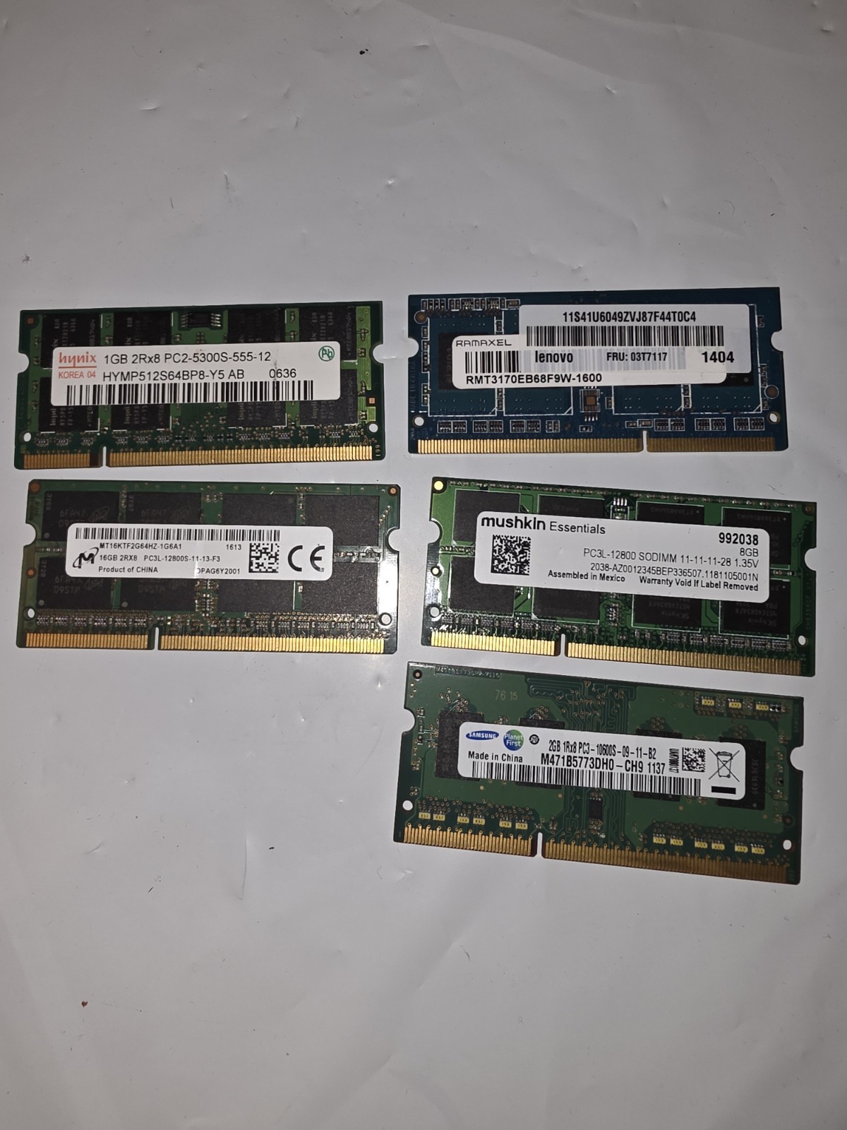 Lot of 5 Laptop RAM Modules – 1GB / 8GB DDR2 & DDR3 SODIMM – Untested