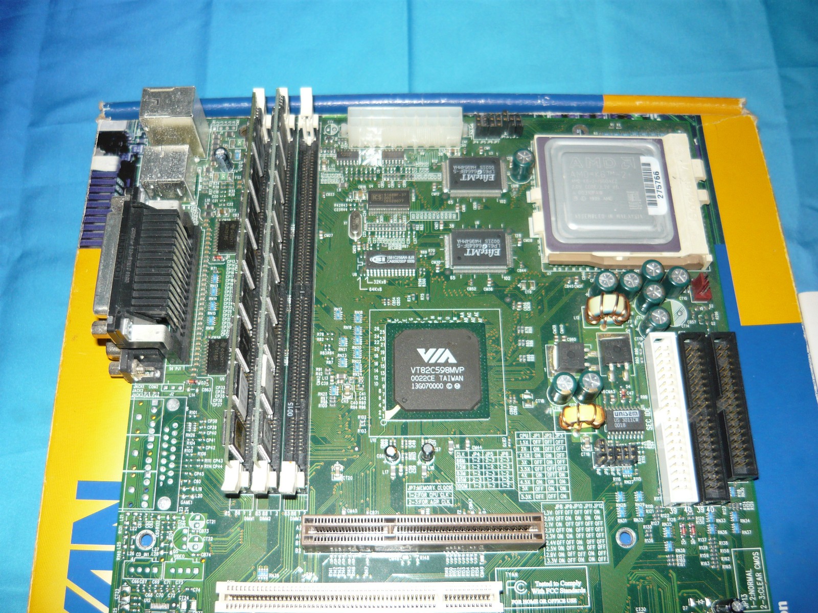 Vintage Rare Tyan S1598 Trinity ATX Socket 7 Motherboard AMD K6-2+ 550 512MB RAM