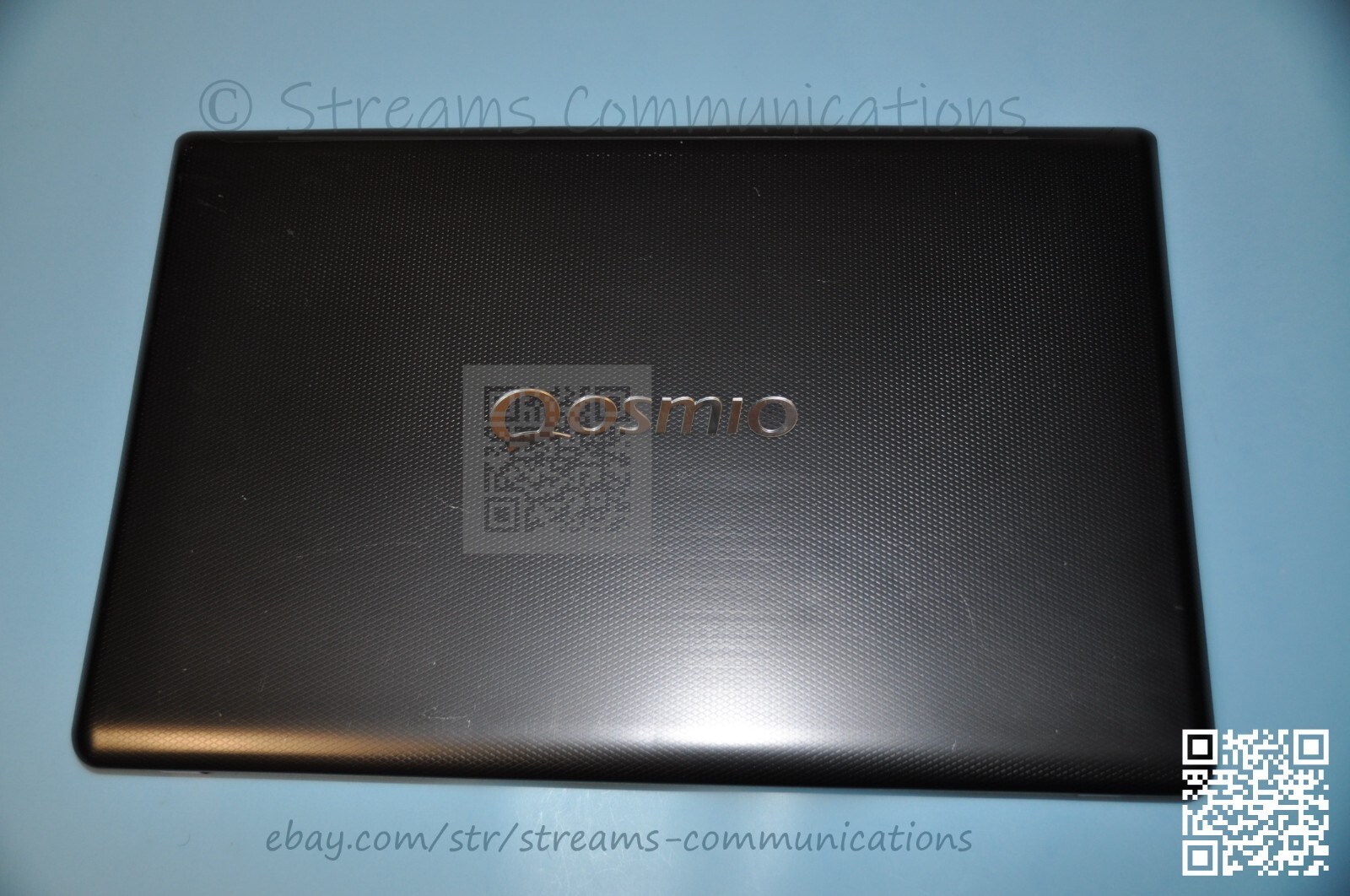 TOSHIBA Qosmio X875 X875-Q7380 17.3 in Laptop LCD Back Cover Lid +Antenna