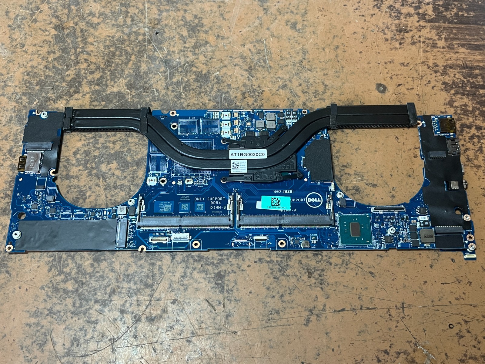 Dell XPS 15 9550 Intel i3-6100H 2.70GHz Motherboard LA-C361P 4TKNN