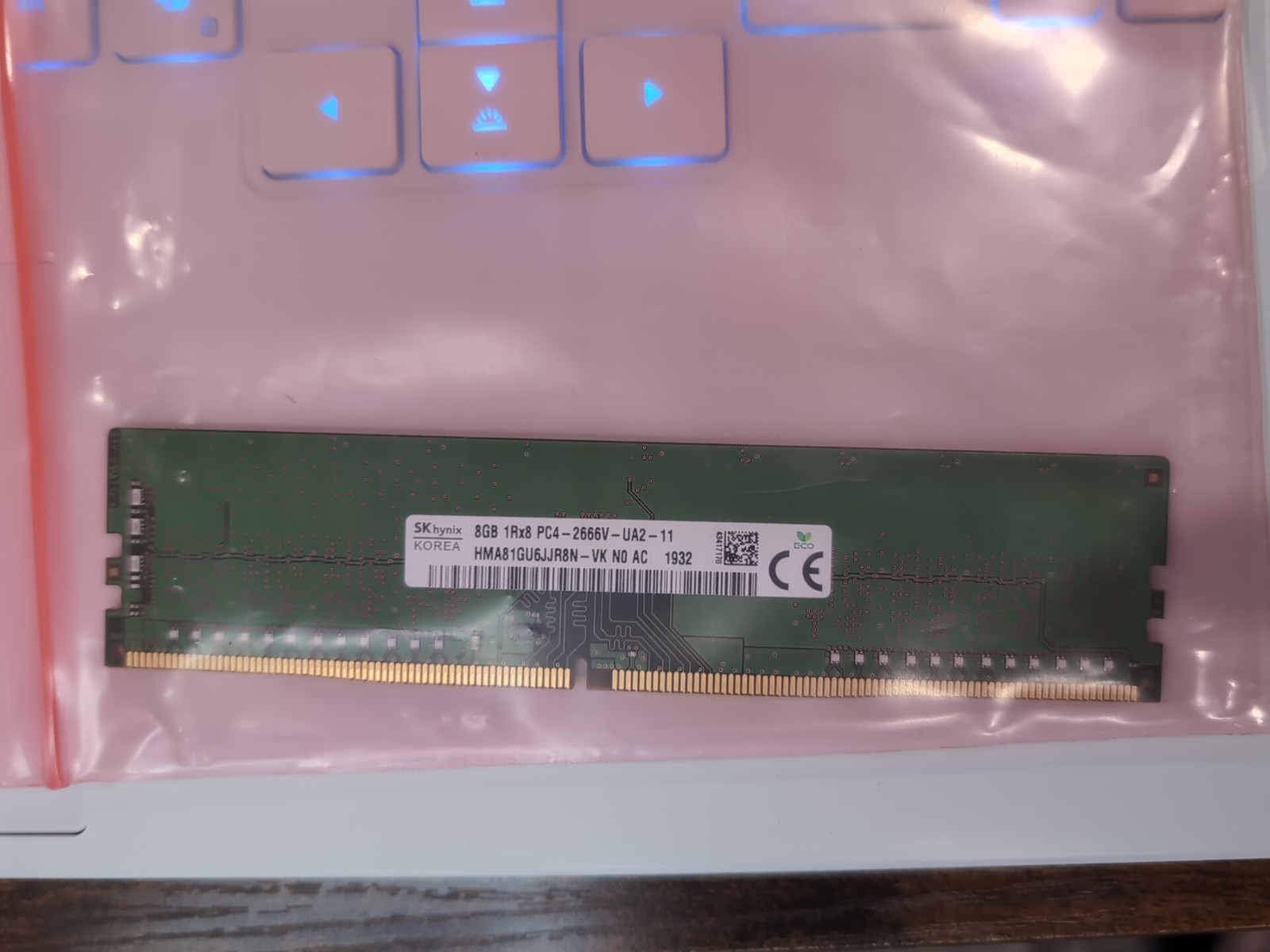 SK Hynix HMA81GU6JJR8N-VK 8GB DDR4 2666MHz PC4-2666V-U 1Rx8 Desktop Memory RAM