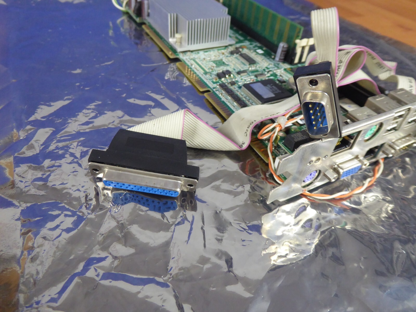 ADVANTECH PCA-6002 REV.B1 w/ MEMORY AND CABLES FREE USPS in USA