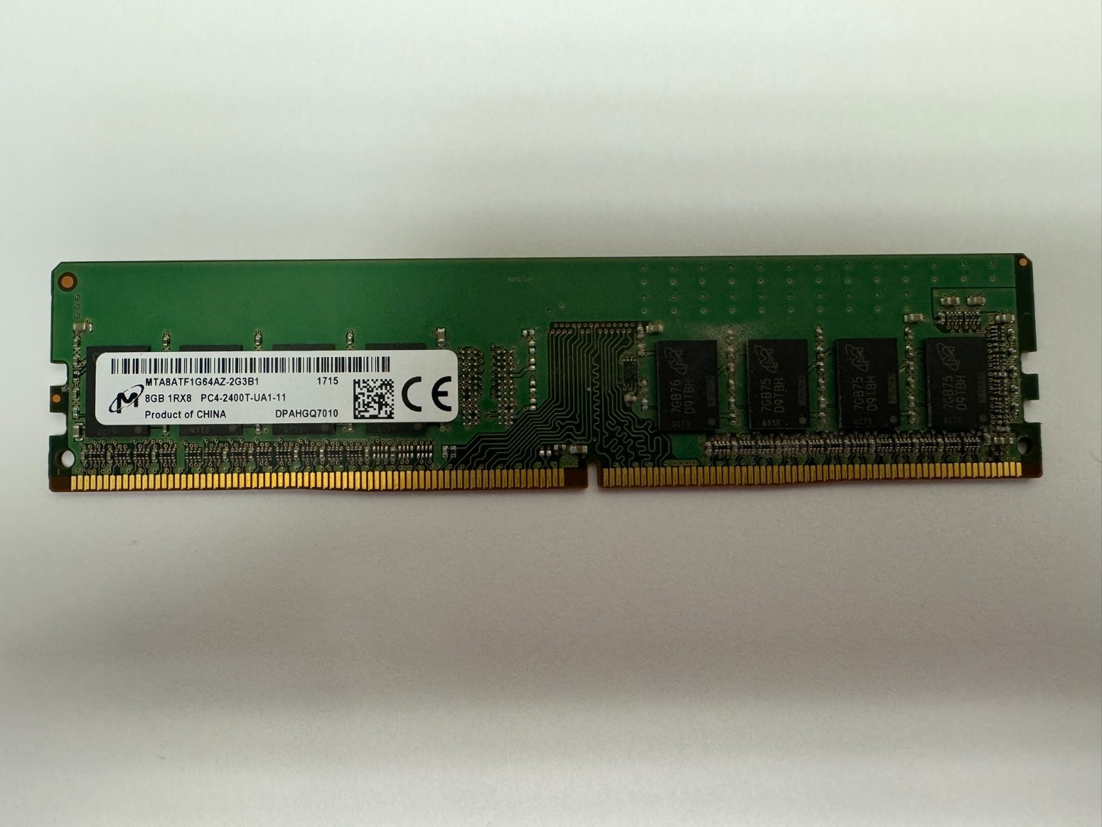 Micron MTA8ATF1G64AZ-2G3B1 8GB (1x8GB) 1Rx8 PC4-2400T DDR4 Desktop RAM Memory