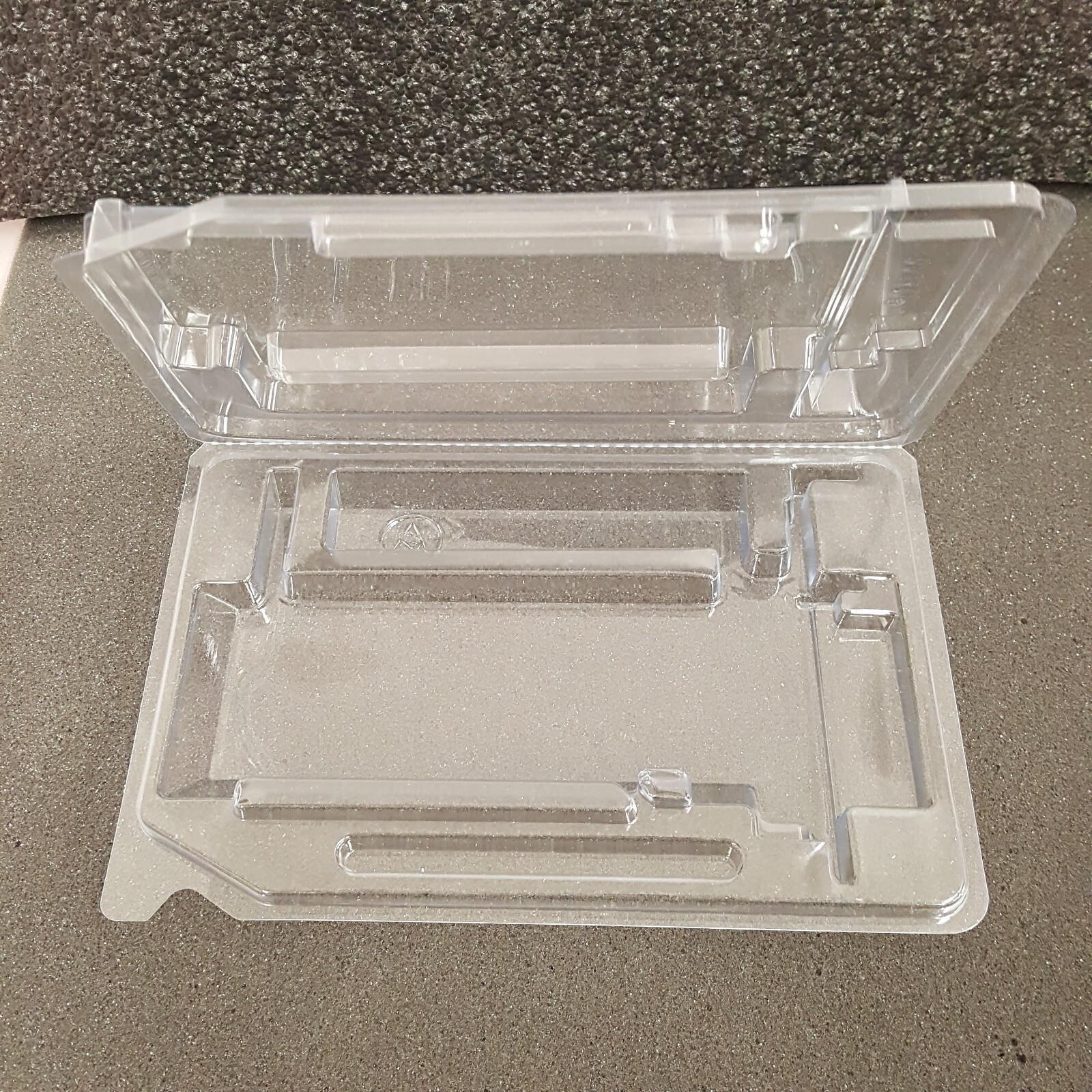 10 PIECES CLEAR PLASTIC CLAMSHELL CASES FOR HBA RAID NETWORK CARDS FAST SHIPPING