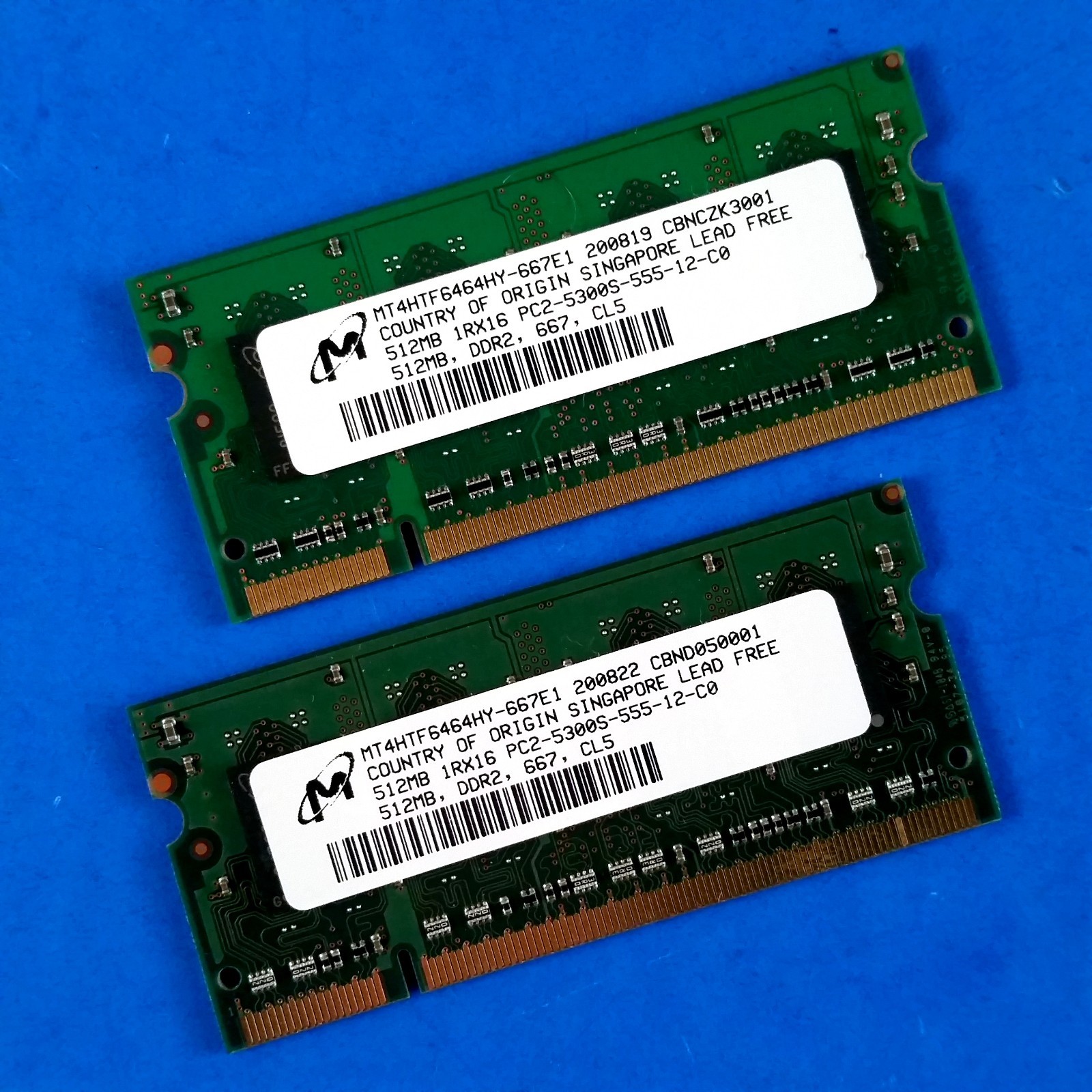 2-pc Lot 512MB 1GB Total PC2-5300 DDR2 SODIMM 200-Pin RAM Memory SO-DIMM Micron