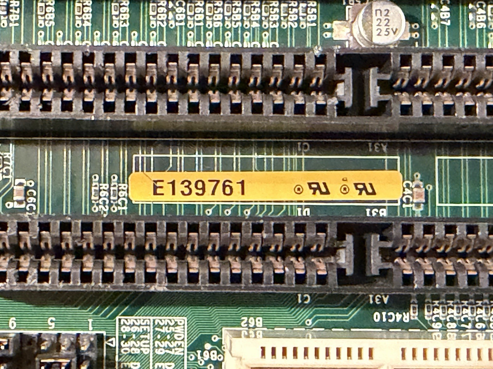 INTEL VS440FX MOTHERBOARD PENTIUM PRO 200MHz 64MB RAM