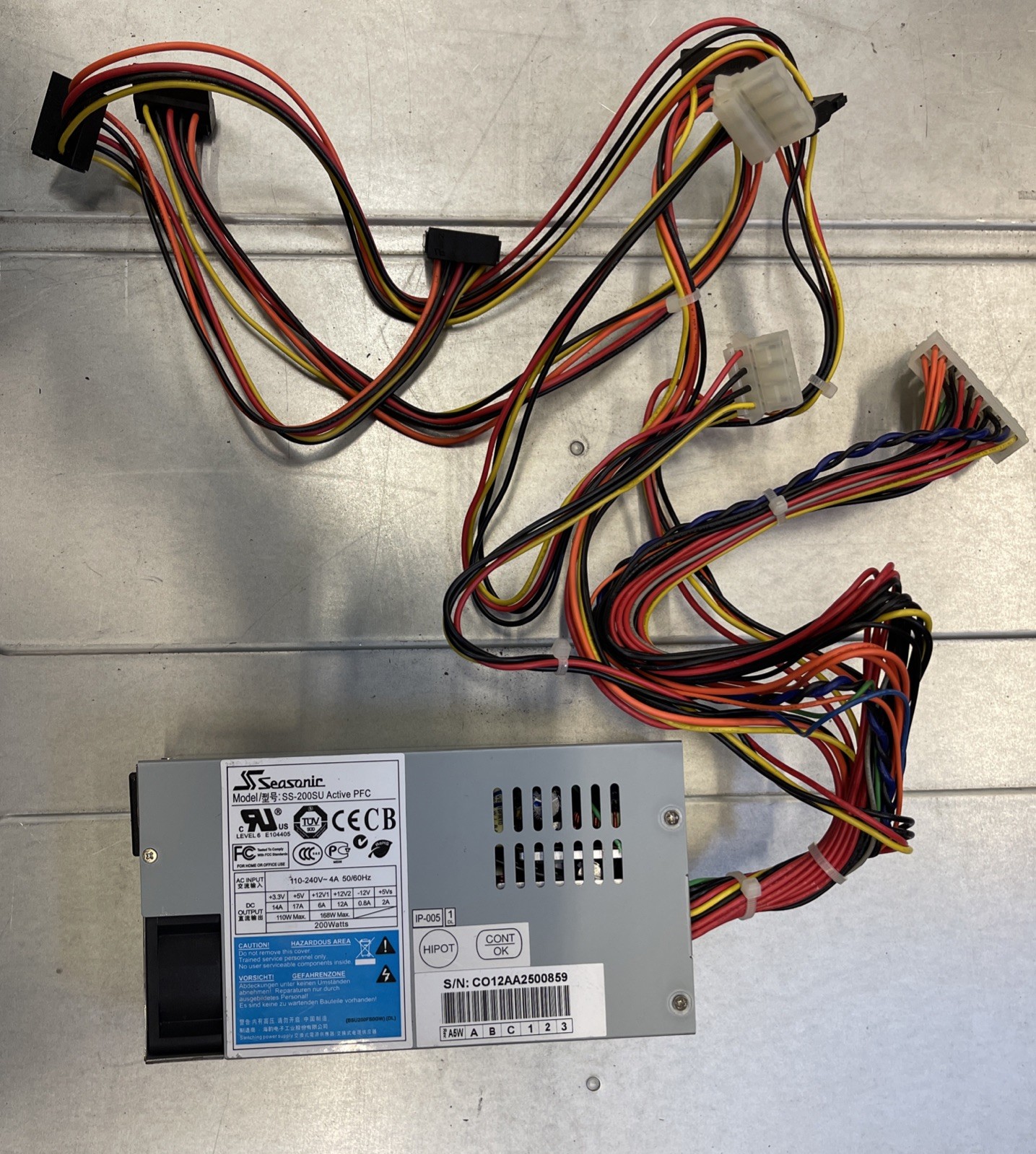 Seasonic SS-200SU Active PFC FO 200W Power Supply *TESTED*