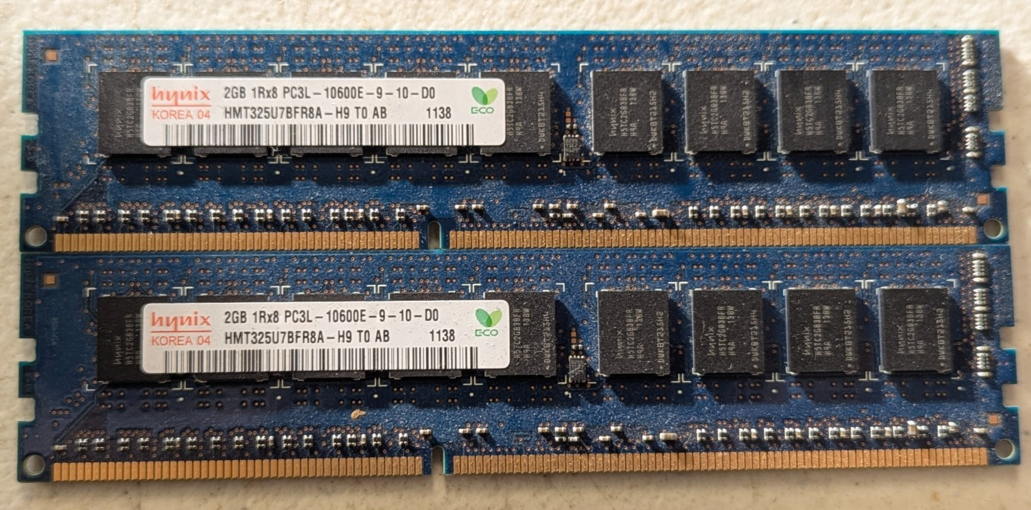 Hynix HMT325U7BFR8A-H9 4GB 2x2GB DDR3L ECC UDIMM PC3L-10600E 1Rx8 RAM
