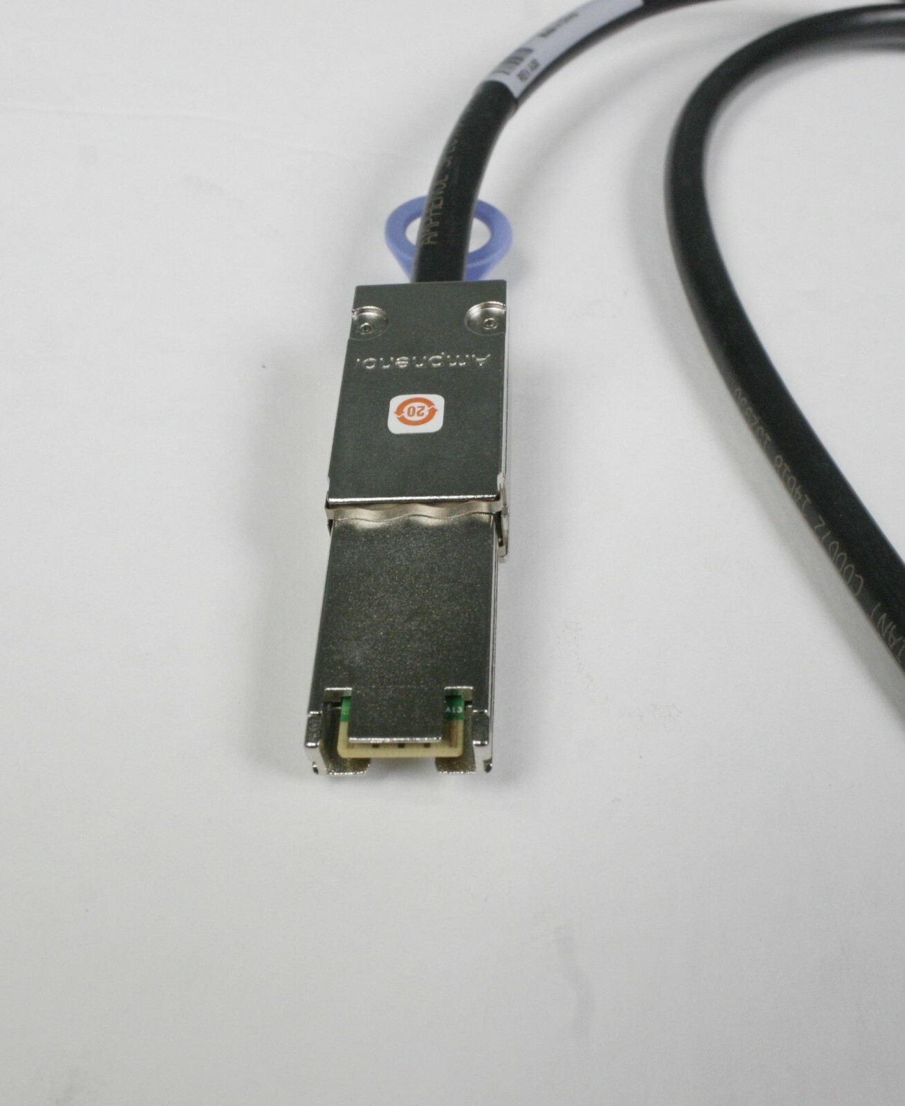 New Dell .6 meter external mini-SAS cable SFF-8088 SAS SFF-8088 W508F