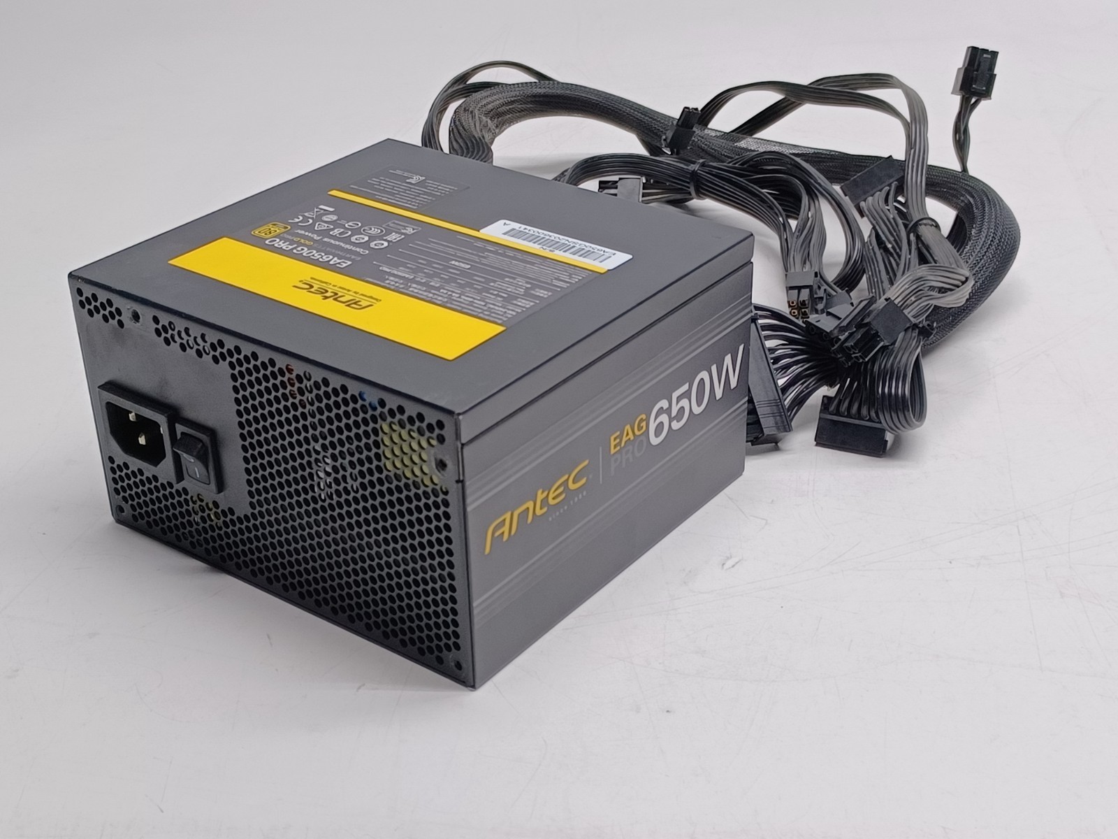 Antec EarthWatts Gold Pro 650W (EA650G PRO) 80+ Gold PSU Power supply