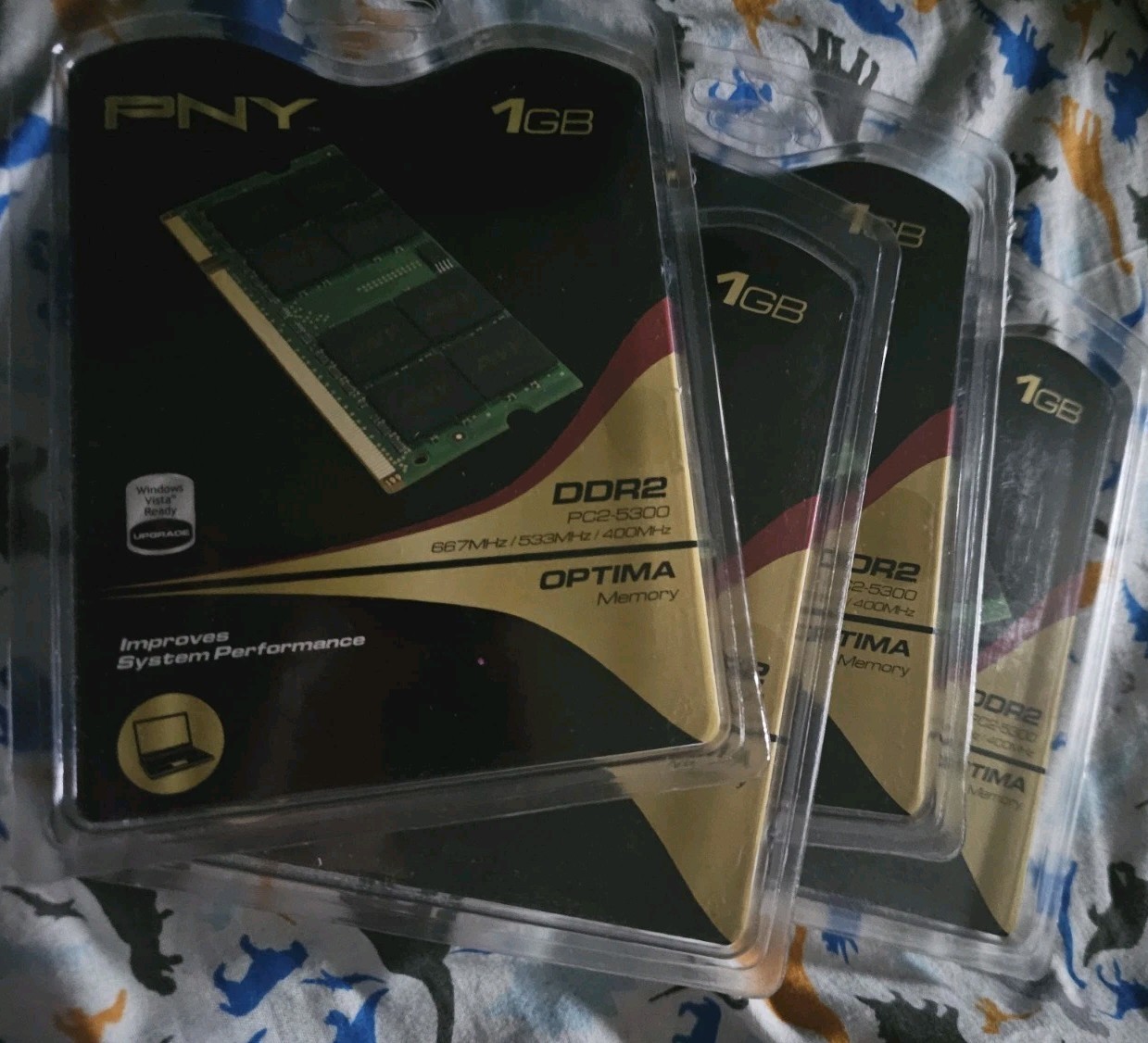 LOT OF 4 PNY 1 GB (TOTAL 4GB) DIMM 400 MHz DDR Memory (MD1024SD1400) NIB