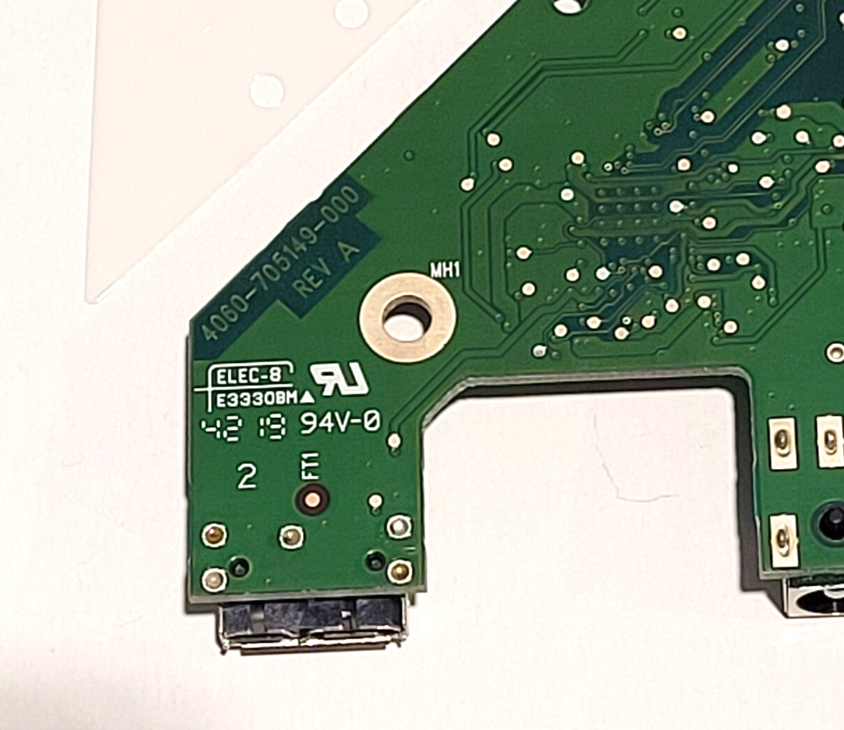 PCB/Controller 4061-775213-000 REV. AA Western Digital 4060-705149-000 REV. A