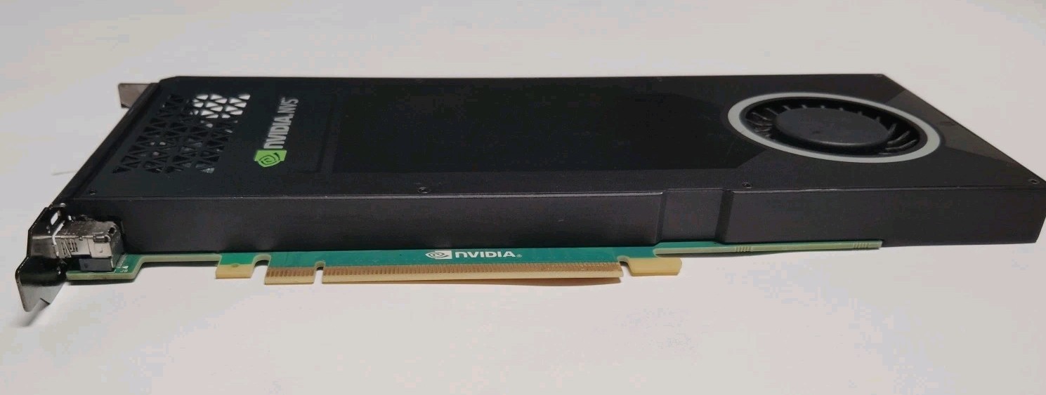 PNYNvidia NVS810 8x MiniDisplayPorts 4GBGraphicsCard *Untested*HDcables included