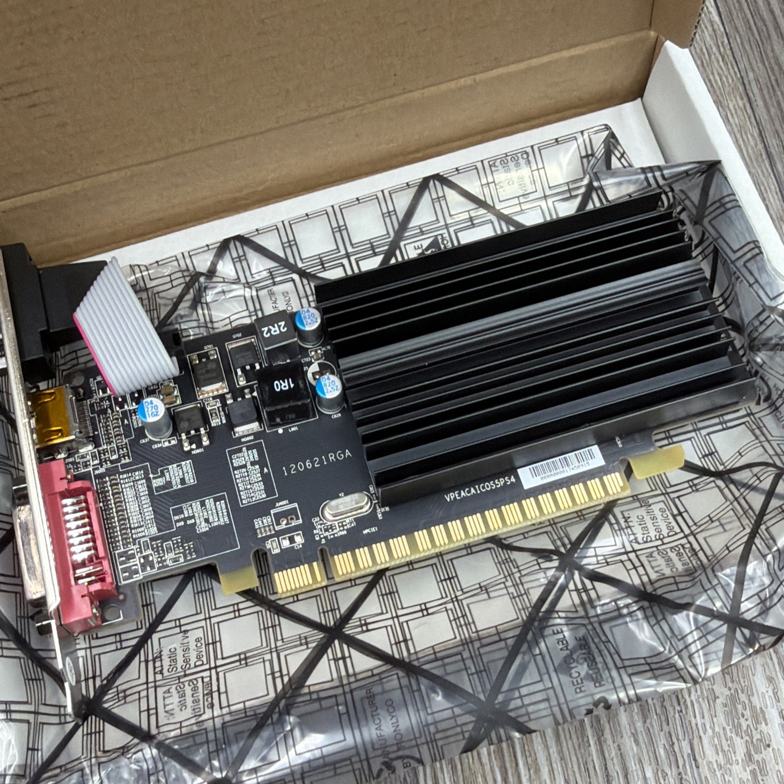 XFX ONE 2GB DDR3 ATI RADEON HD 5450 ON-XFX1-DL ON-XFX1-DLX2 V1.0 VIDEO CARD