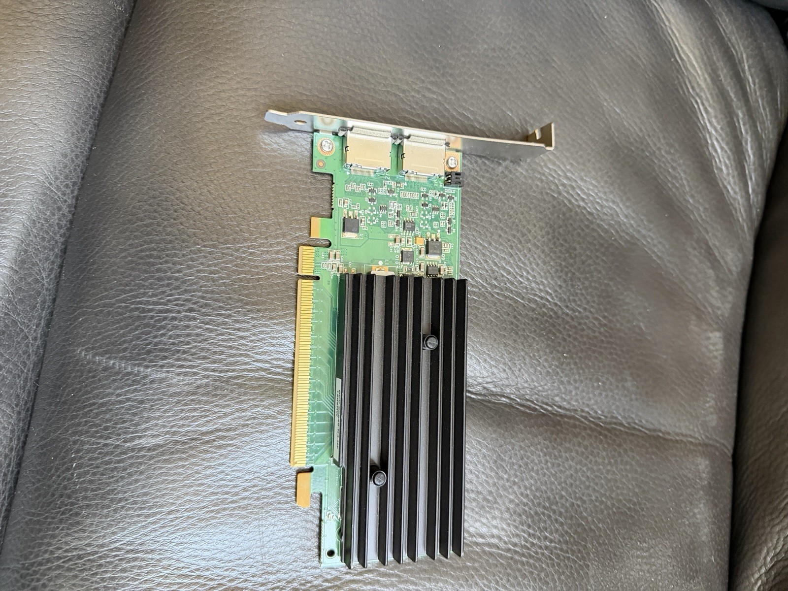 NVIDIA HP Quadro NVS 295 641462-001, 256MB GDDR3 PCIe x16 Graphics Card