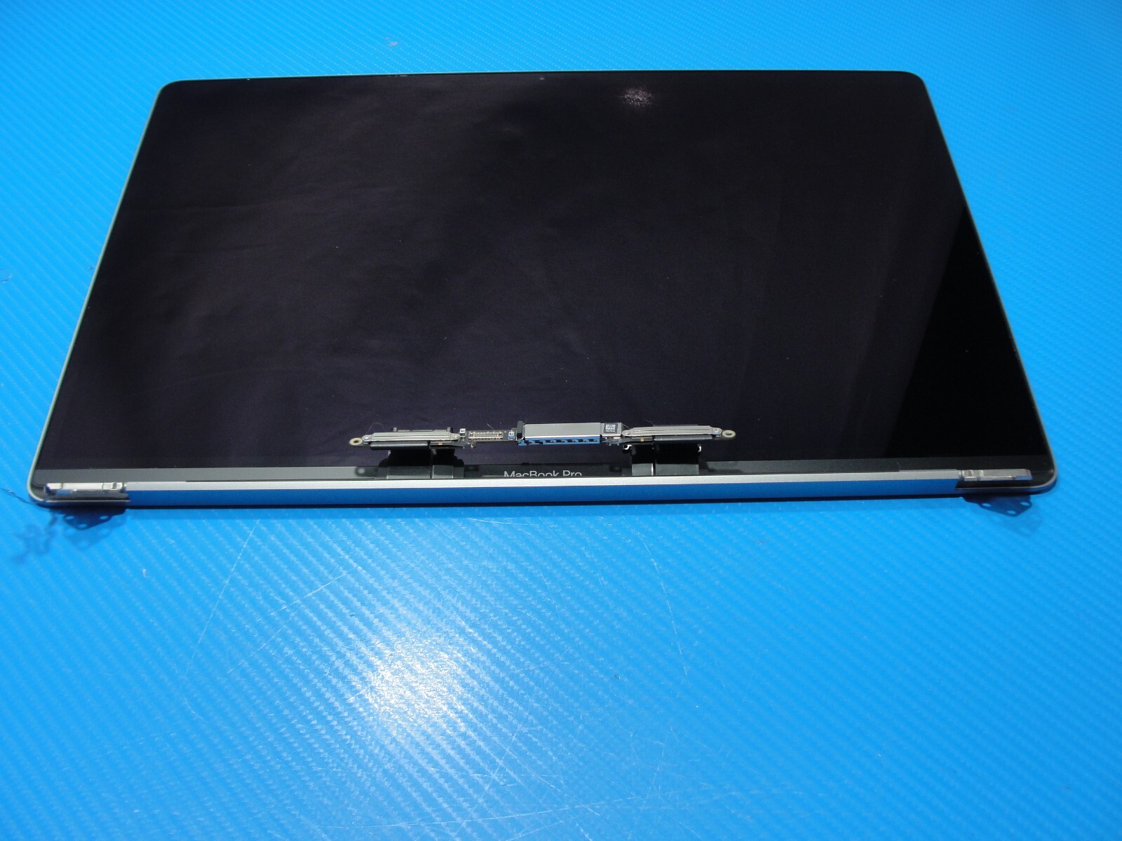 MacBook Pro A2141 2019 MVVJ2LL/A MVVK2LL/A 16″ LCD Screen Assembly 661-14200