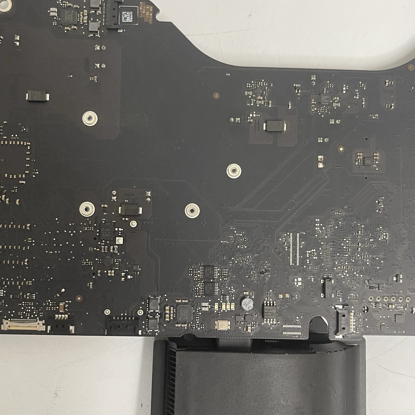APPLE iMac 21.5″ Late 2013 A1418 Logic Board intel Quad-Core i5 2.7 Ghz Iris GPU