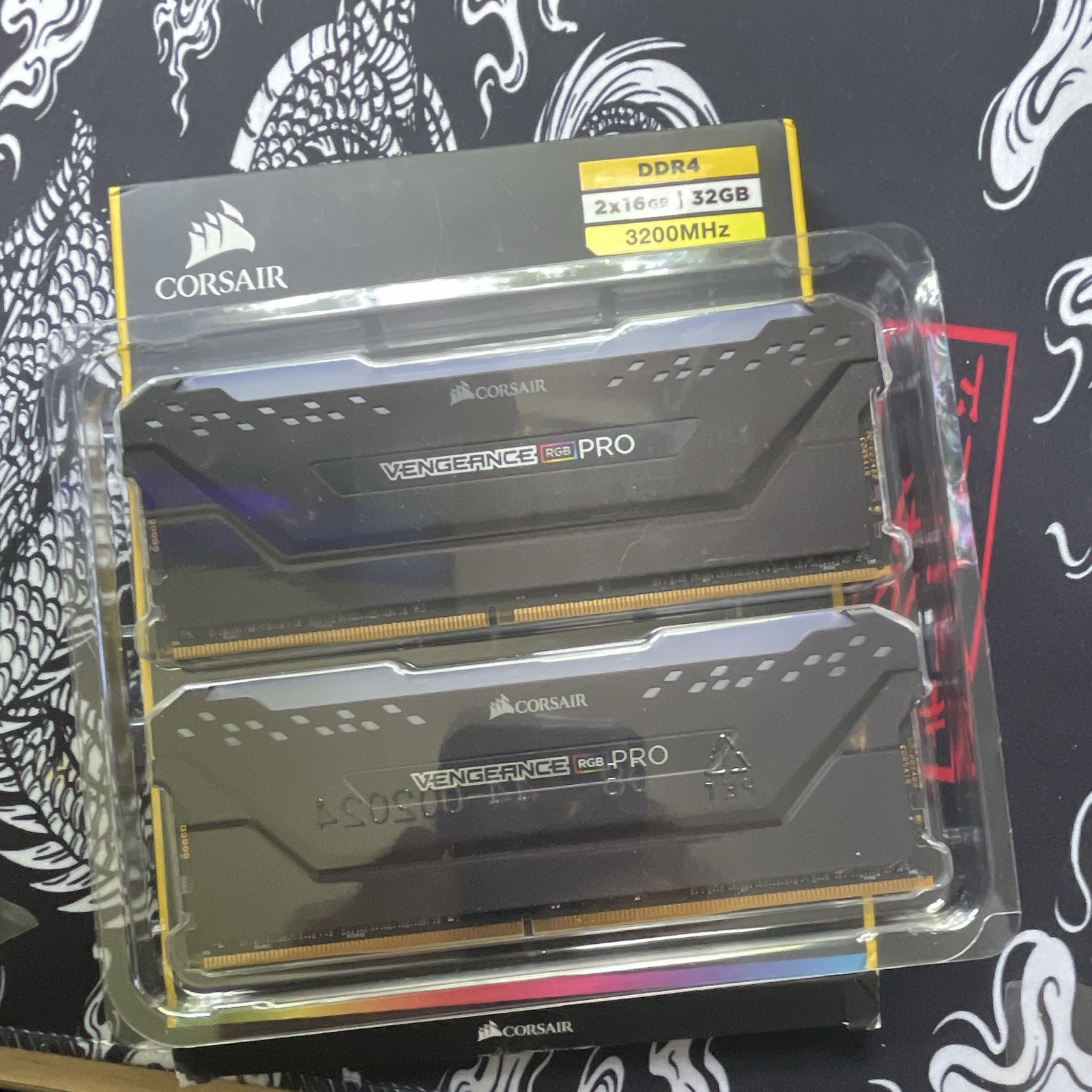 Corsair Vengeance RGB Pro 32GB (2x16GB) DDR4-3200