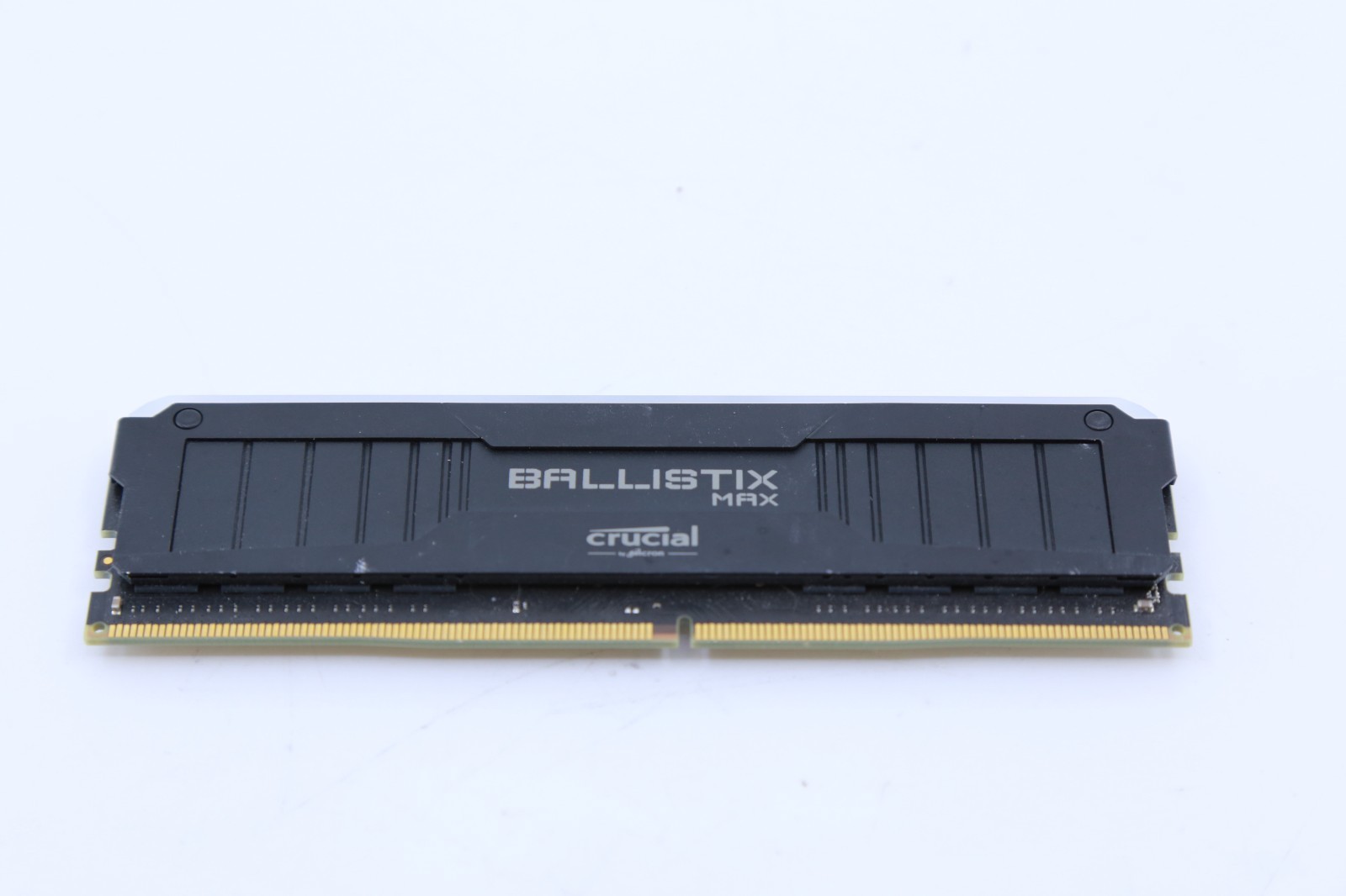 Crucial Ballistix MAX RGB 8GB DDR4 4000MHz CL18 Gaming Desktop RAM