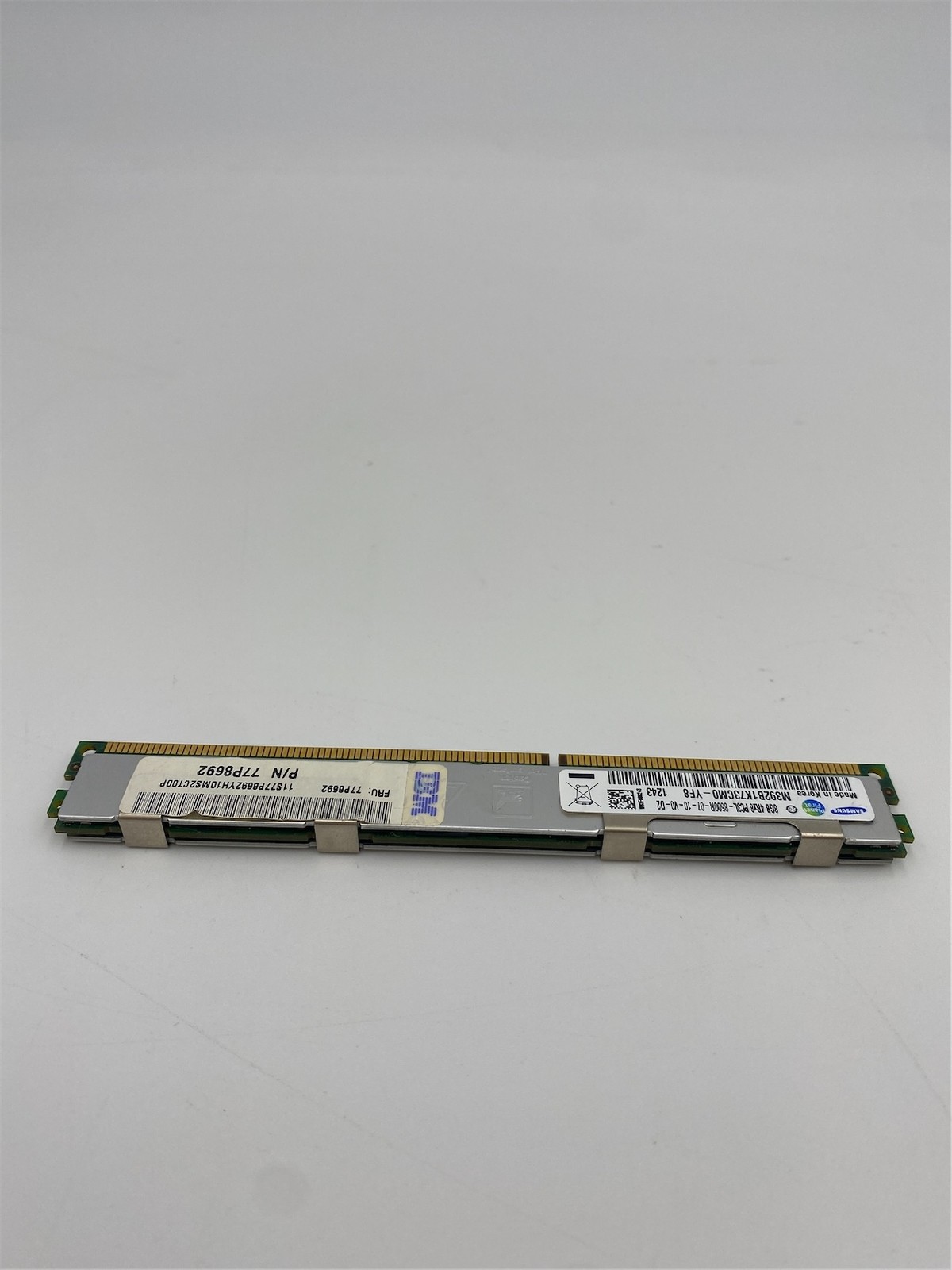 IBM 8GB PC3-6400R DDR3-800 Registered ECC 4RX8 CL6 VLP 77P8692 M392B1K73CM0-YF8