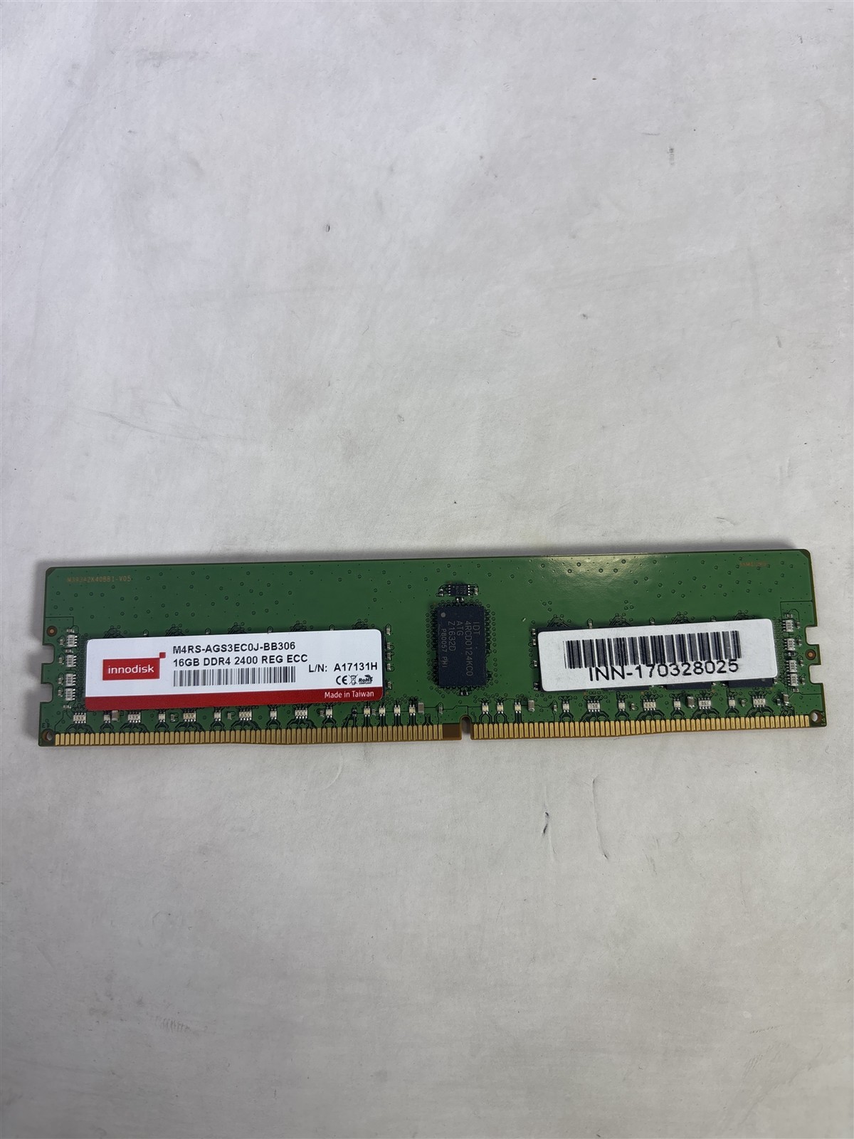 Innodisk 2Rx4 16GB PC4-19200 DDR4-2400 Server RAM M4RS-AGS3EC0J-BB306