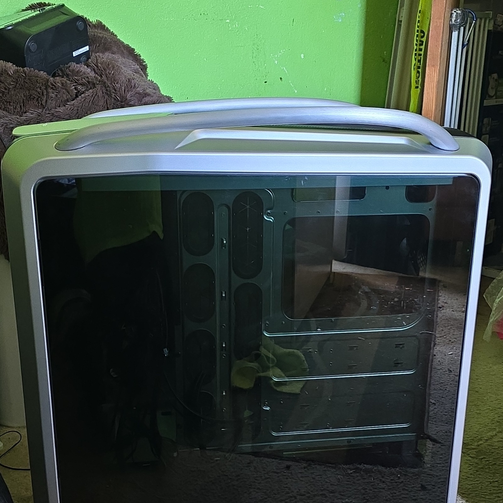 Cooler Master Cosmos ATX Full Tower Case Silver/Black Side Window USB Audio