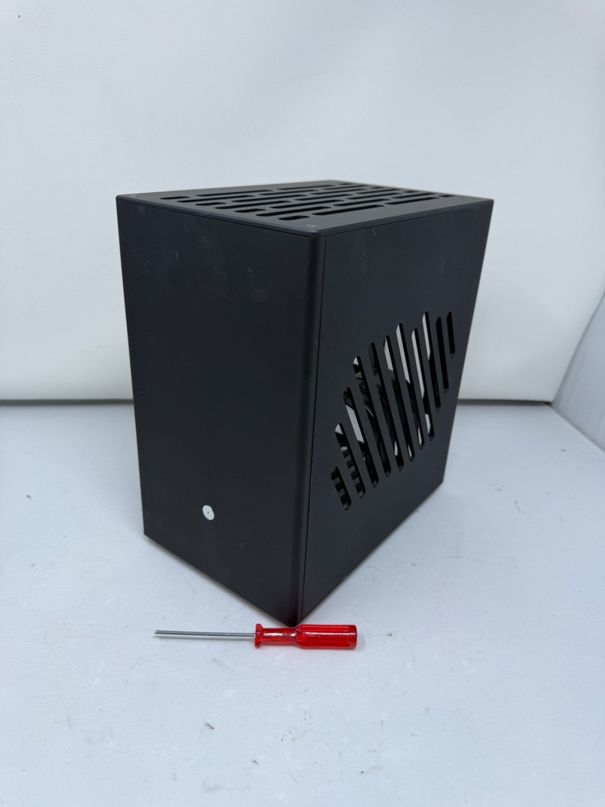 Sirius S40 ITX PC Case 3MM Aluminum Alloy Computer Mini ITX Case 8.6L CNC Craft