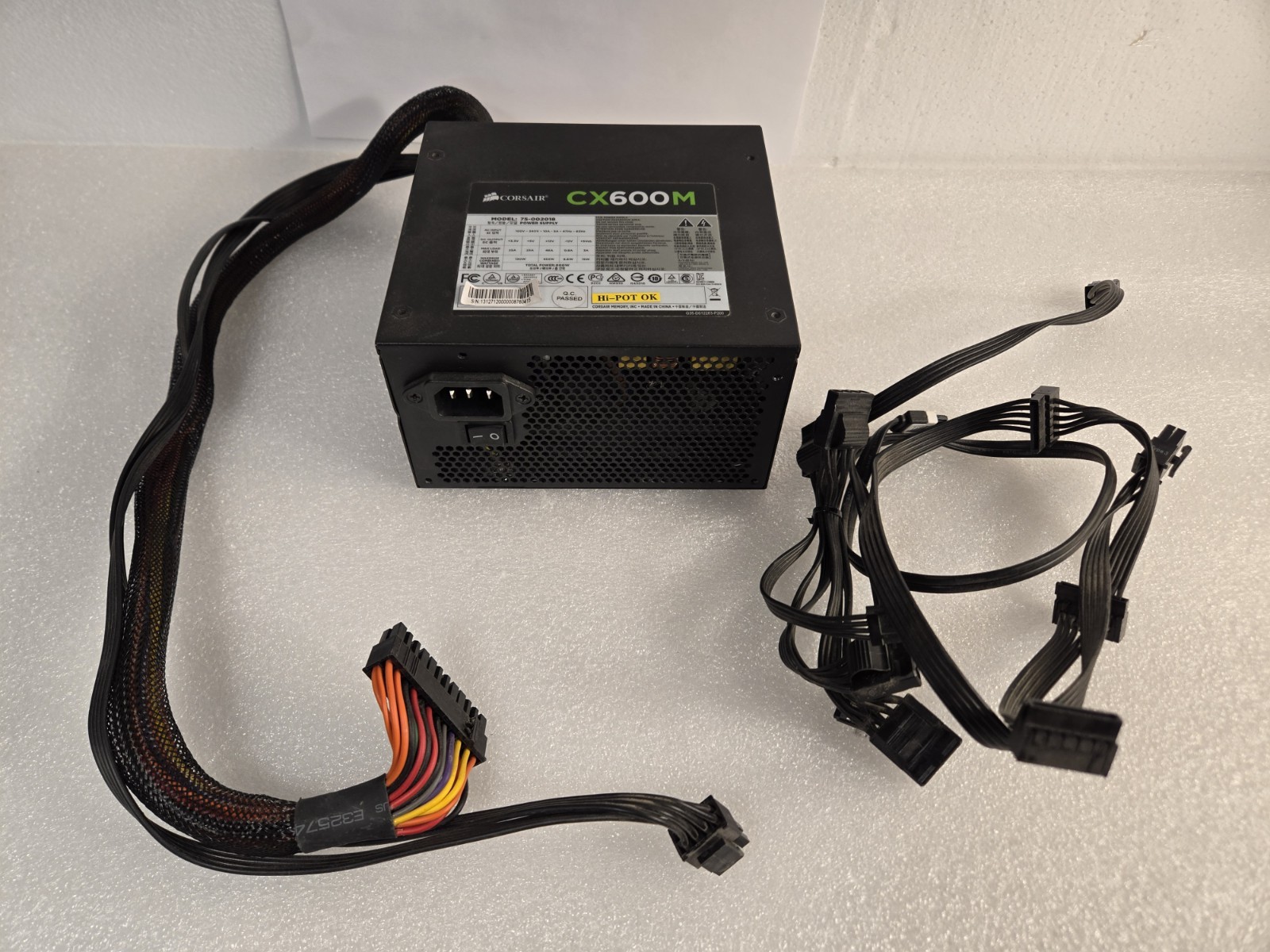 Corsair CX600M 75-002018 600W Power Supply 100V-240V