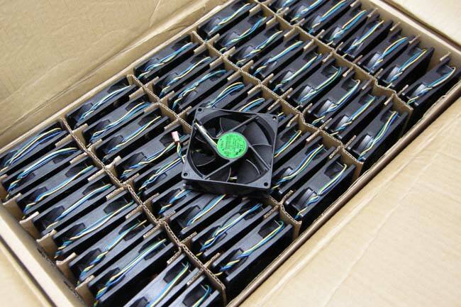 ADDA AD0912UX-A7BGL 92MM Cooling Fan 4-Pin Connector for HP Desktop PC Rear