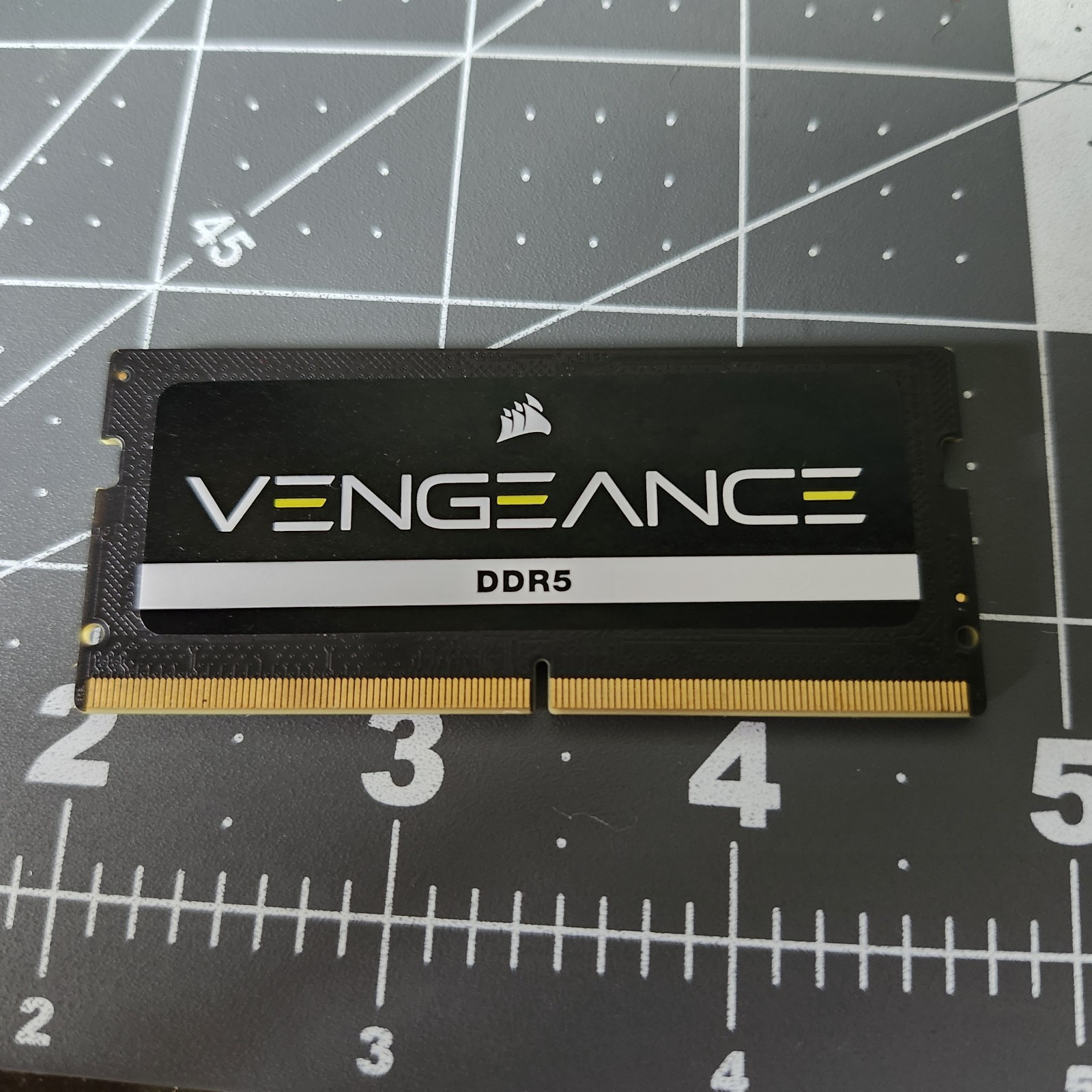 USED – Corsair Vengeance 16GB DDR5 4800MHz Gaming Laptop RAM
