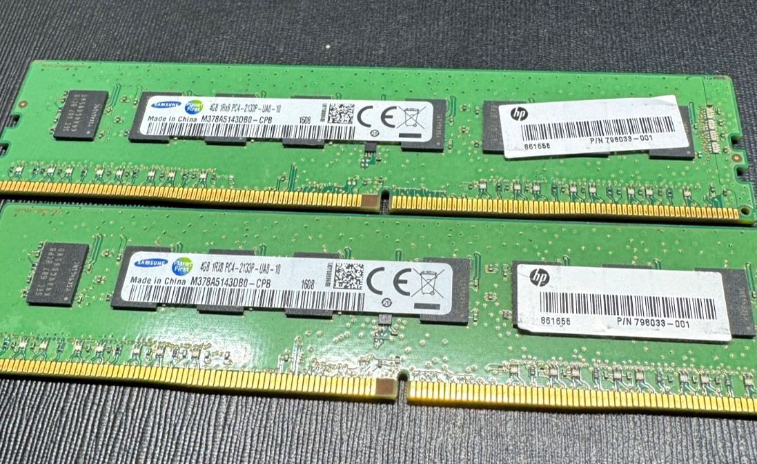 Samsung 8GB (4GB x 2) PC4-2133P DDR4 Memory M378A5143DB0-CPB
