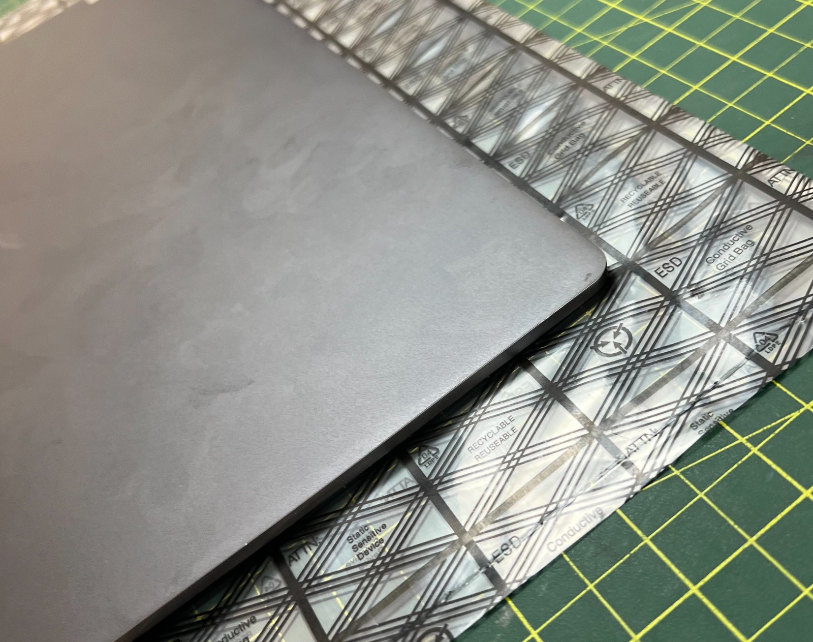 Lenovo IdeaPad 5 Pro 14ACN6 LCD Back Cover AM36X000130 #a890