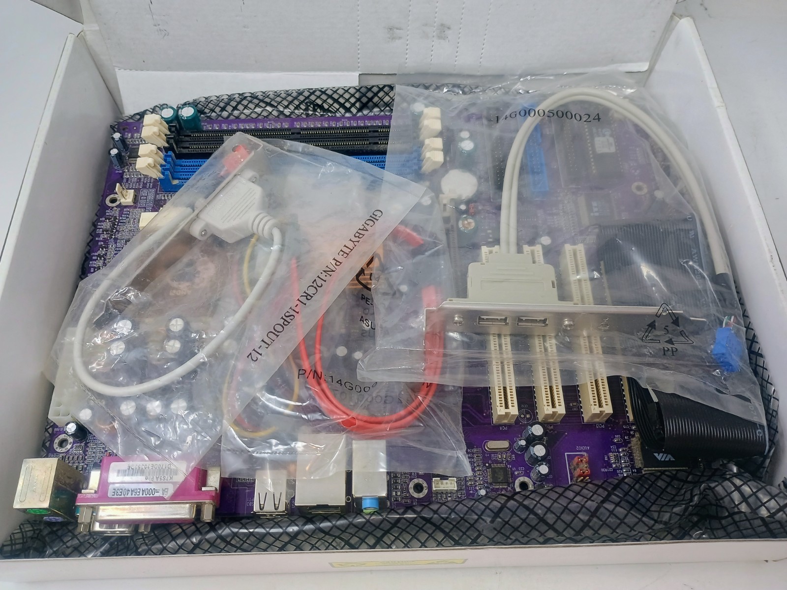 ASUS A8N5X Socket 939 AMD Motherboard Proactive AI NVIDIA nForce 4 Open Box