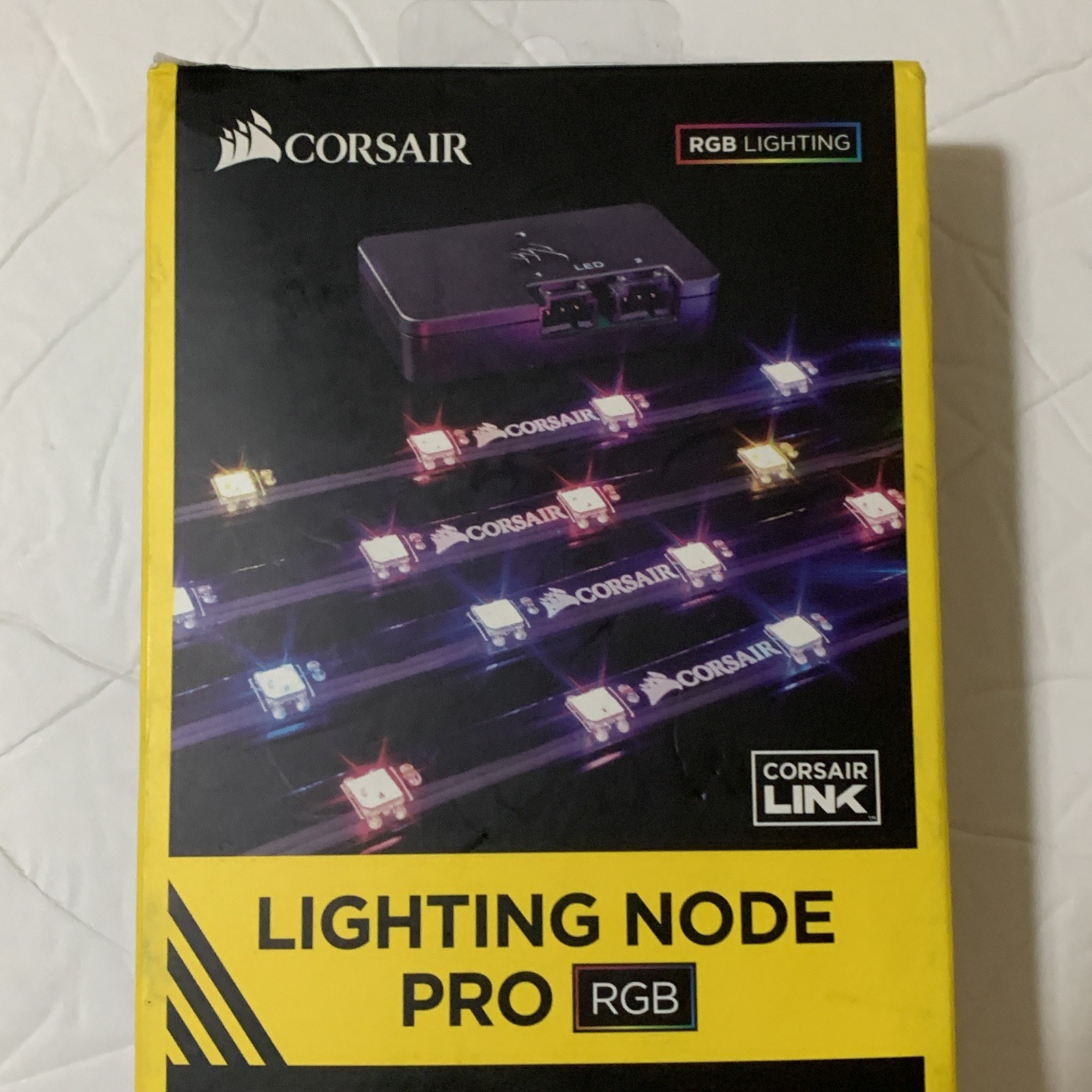 Corsair Lighting Node Pro (CL-9011109-WW) Digital RGB Lighting Controller + LEDs