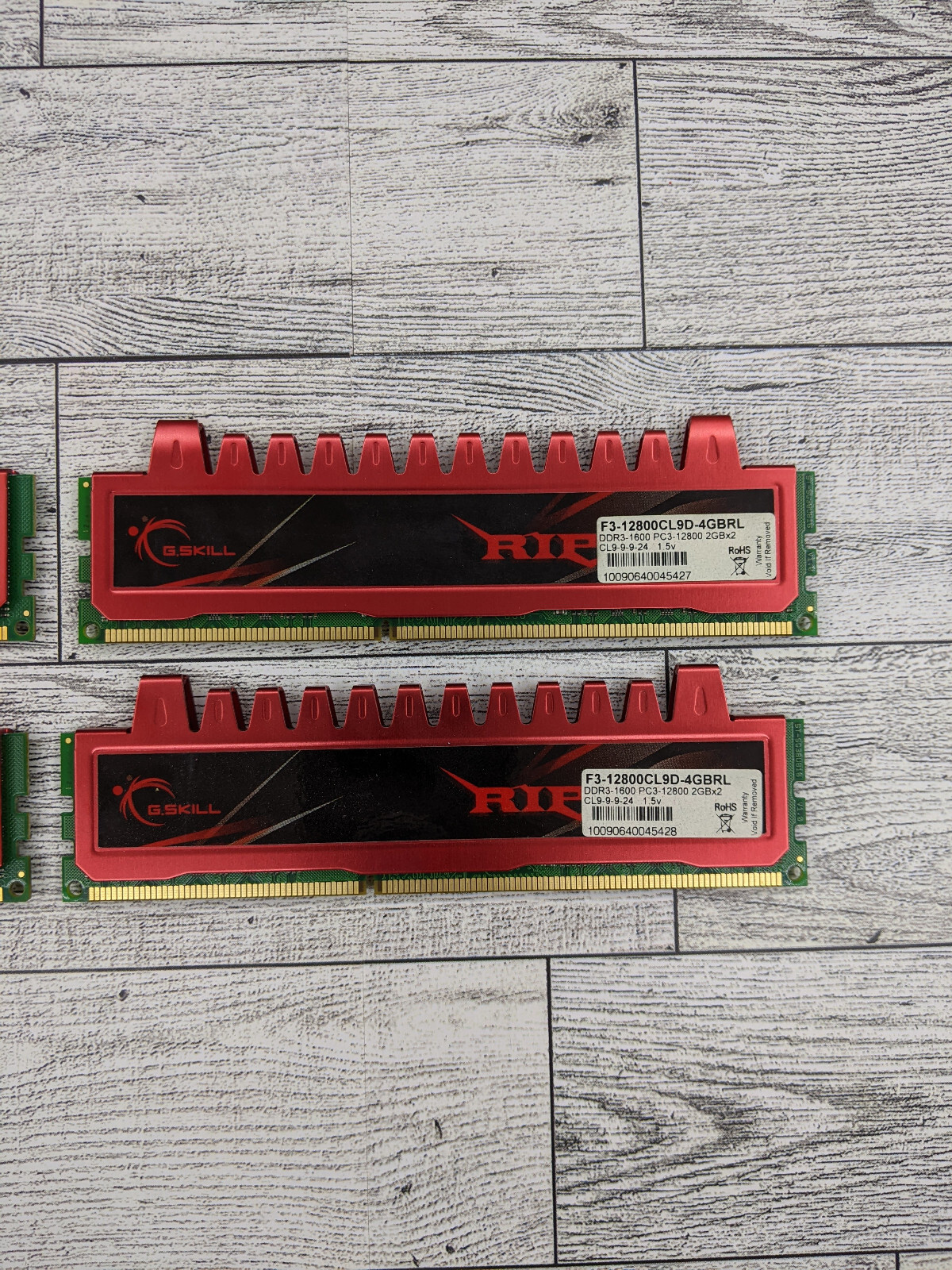 (4) G.Skill Ripjaws F3-12800CL9D-4GBRL DDR3-1600 4GB (2x2GB) Memory 8GB