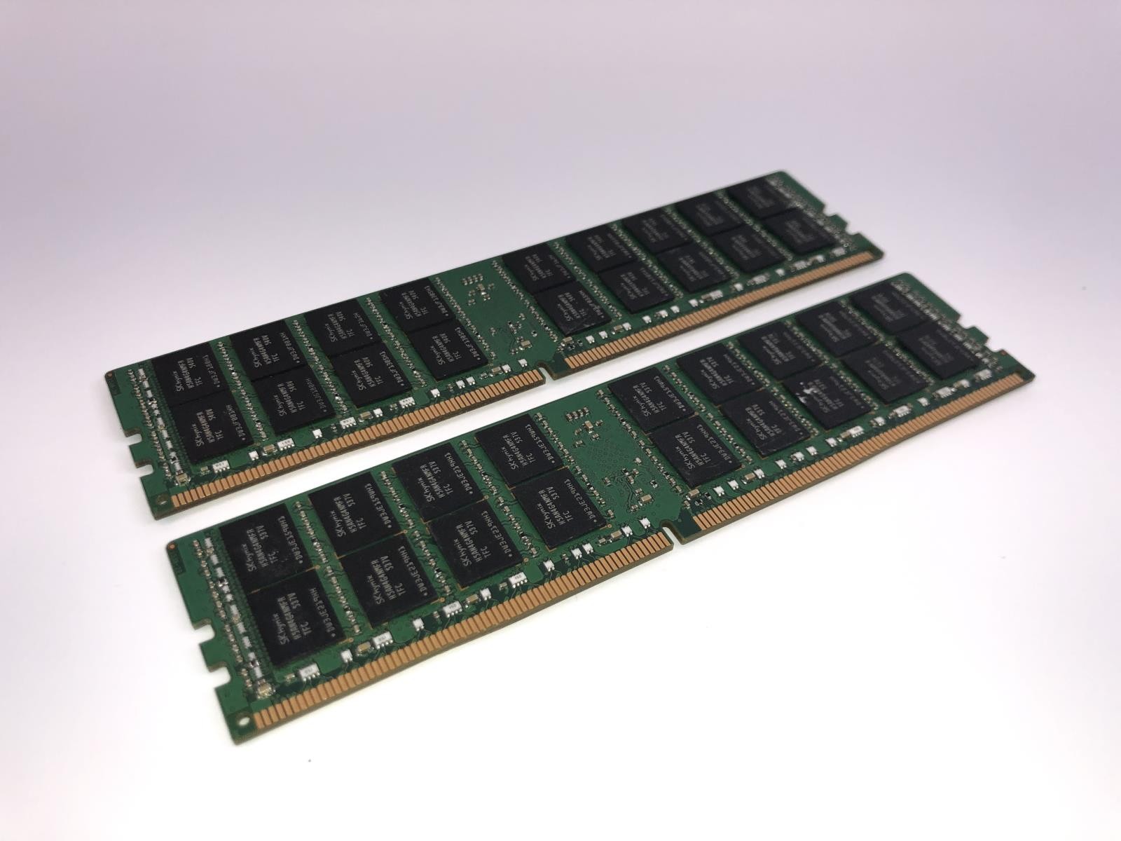 (Set of 2) SK Hynix 16GB DDR4-2133 RDIMM / HMA42GR7MFR4N-TF Server RAM