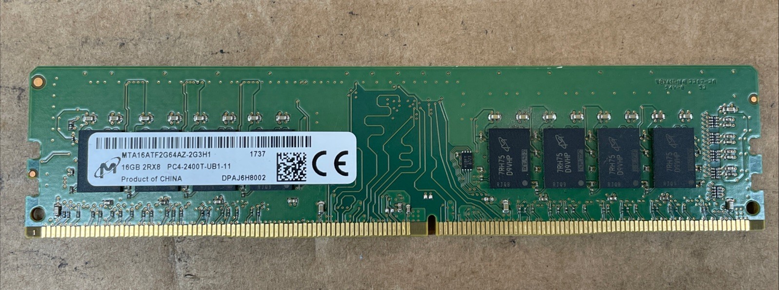 Micron 16GB 2RX8 PC4-2400T DDR4 MTA16ATF2G64AZ-2G3H1 UDIMM NON-ECC Desktop Ram