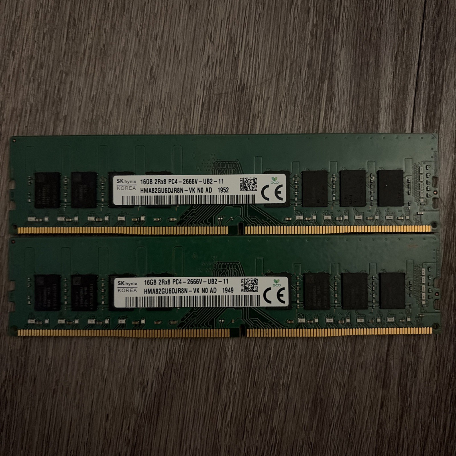 SK Hynix 32GB (16GBX2) 2Rx8 PC4-2666V DIMM DDR4 HMA82GU6JR8N-VK DESKTOP MEMORY