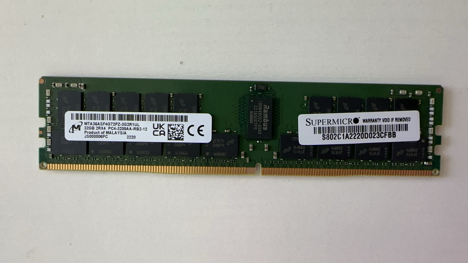MTA36ASF4G72PZ-3G2R1 Micron 32GB 2RX4 PC4-3200AA ECC REG RDIMM Memory