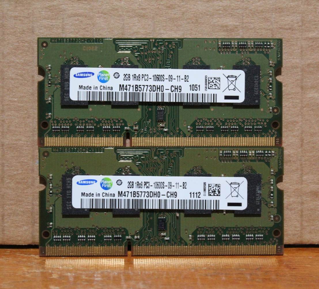 (Lot of 2) 2GB Samsung M471B5773DH0-CH9 PC3-10600S DDR3-1333MHz 204pin So-DIMM