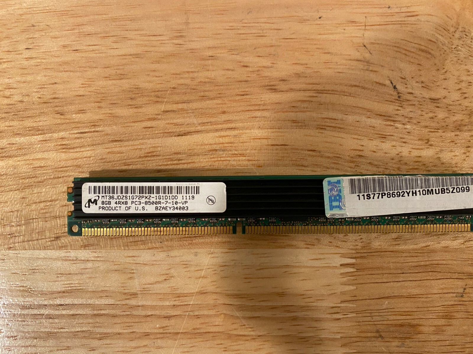 IBM Micron MT36JDZS1G72PXZ-1G1D1DD 8GB 4Rx8 PC3-8500R 1066MHz Server Memory