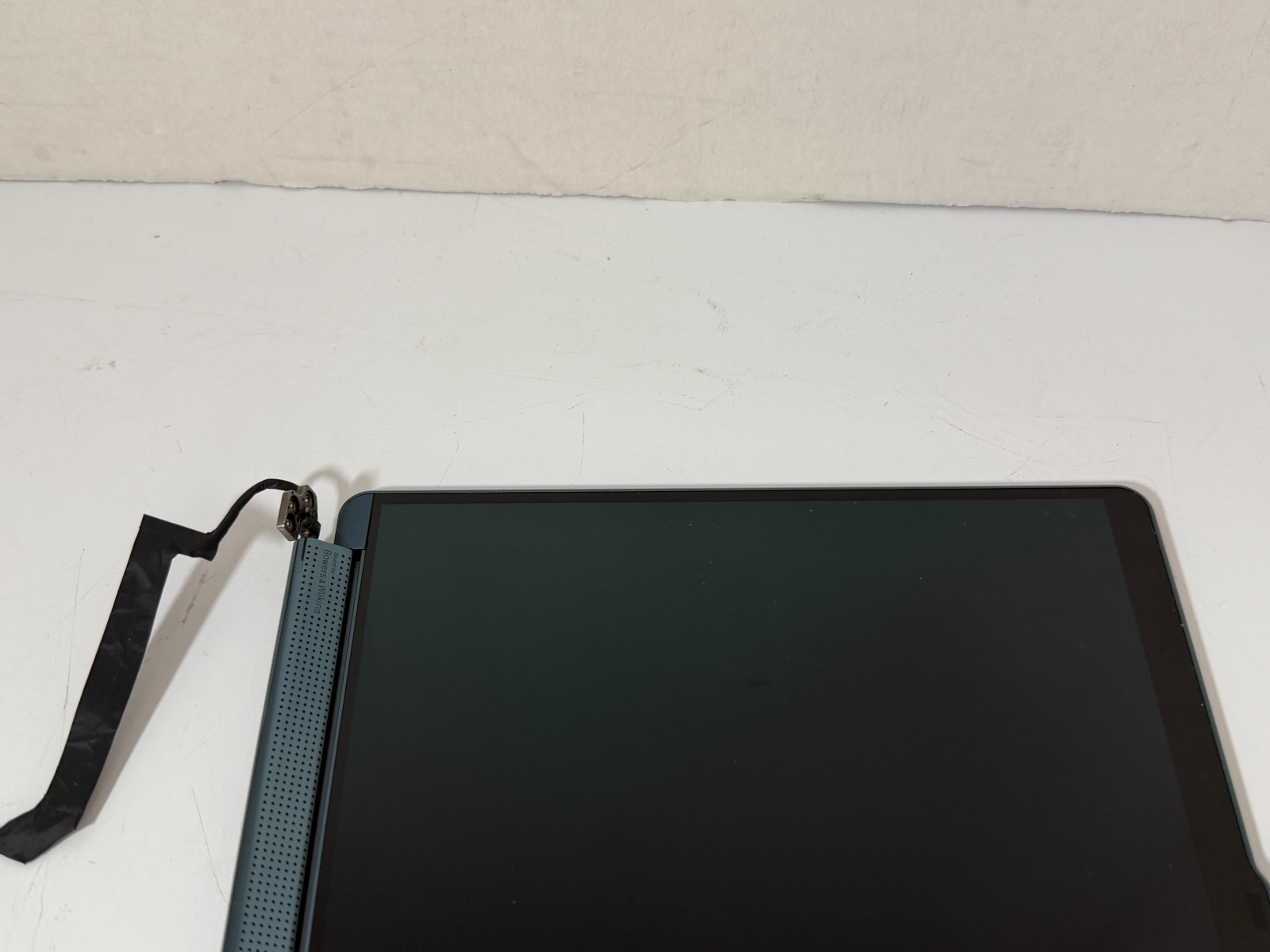 Lenovo Yoga Book 9 13IRU8 13.3″ TOUCH LCD Display Complete Assembly WQXGA-BLUE