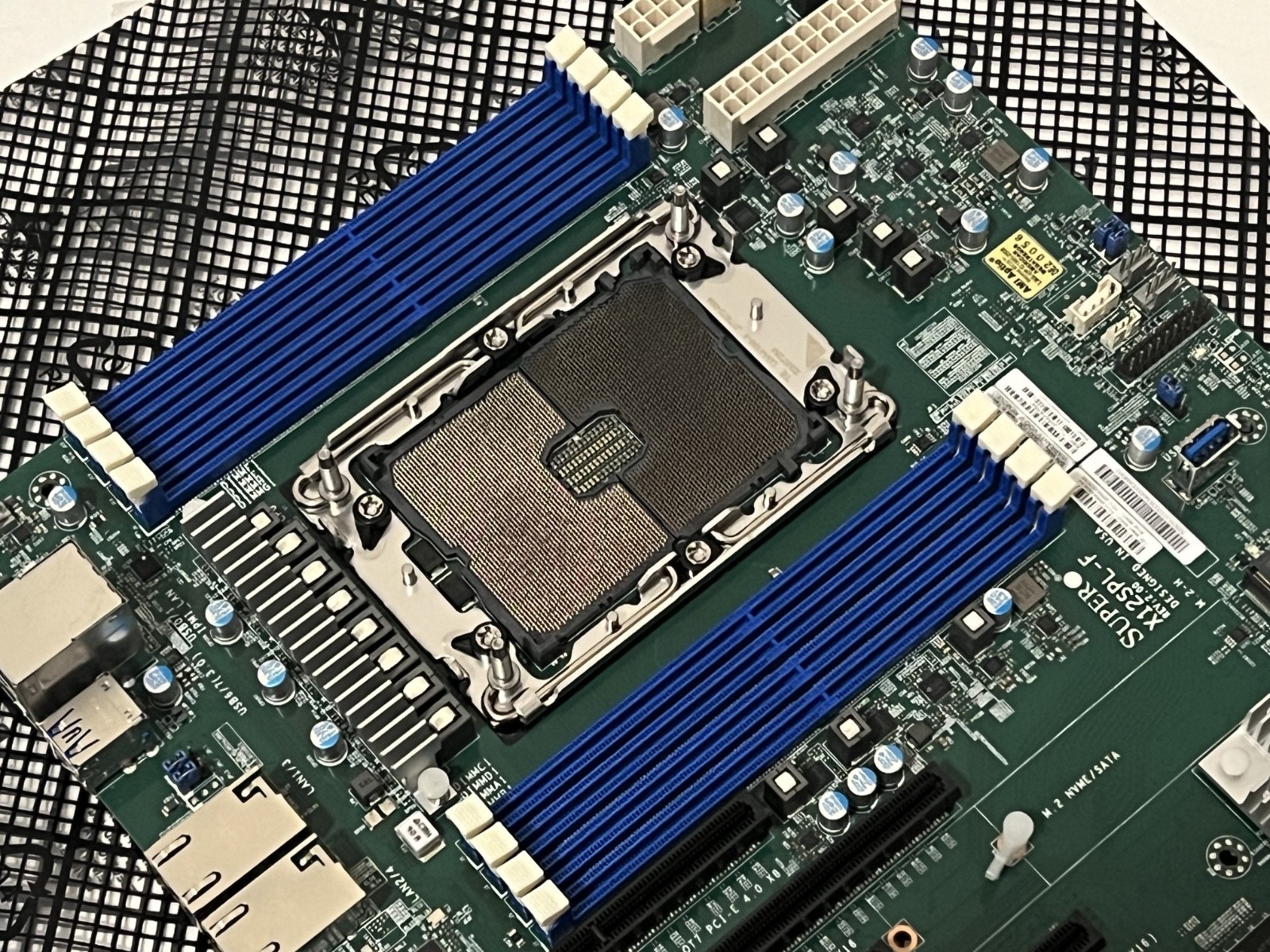 Supermicro X12SPL-F | C621A | LGA4189 ATX Server Motherboard + I/O & Heatsink