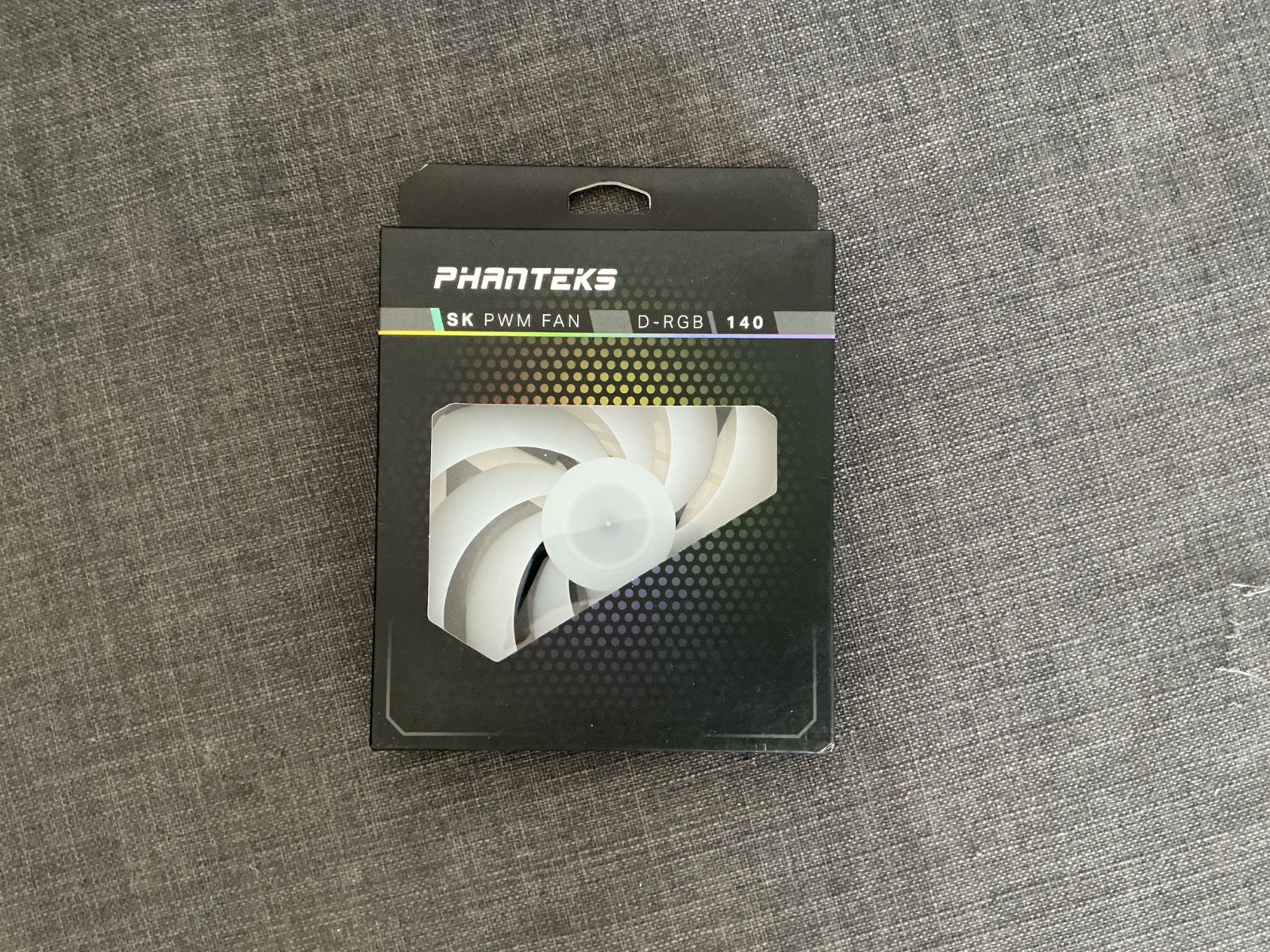 Phanteks Sk140 PWM FAN. D-RGB. Black. 9 Blades. Connects to any motherboard.