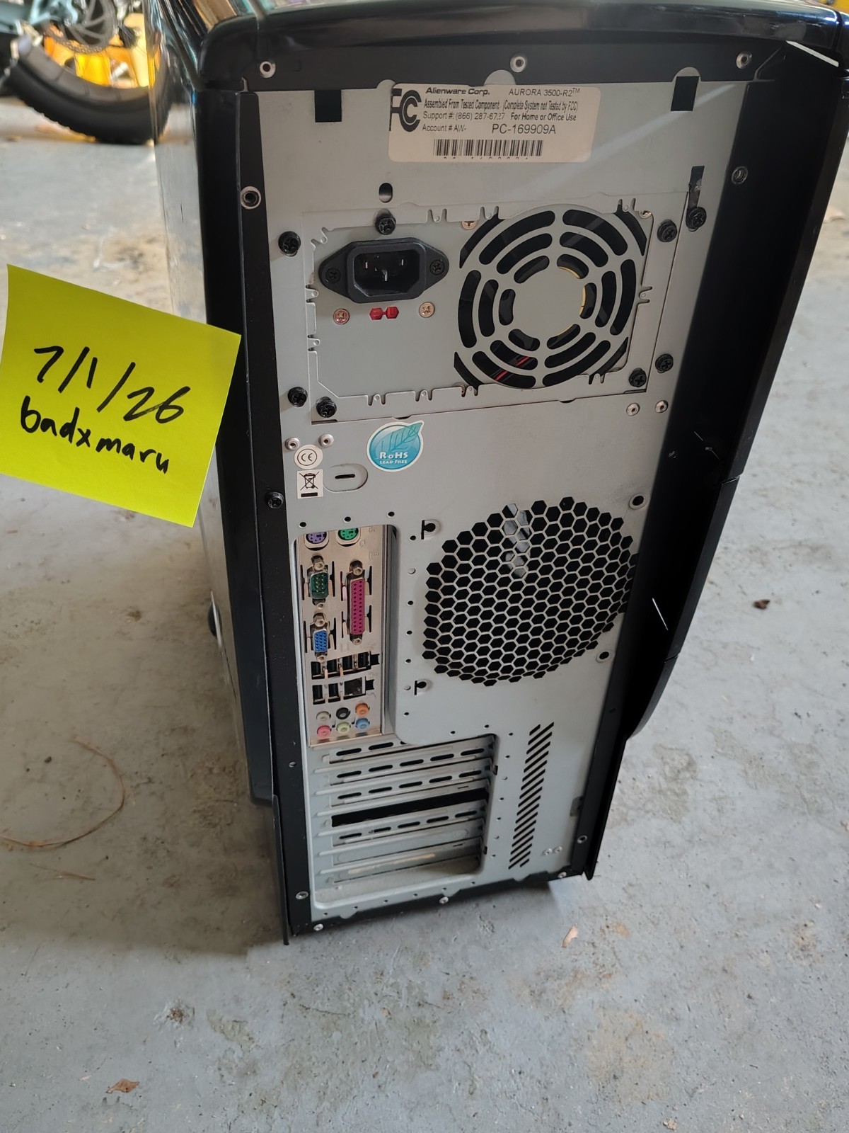 2006 Vintage Alienware Alienware Aurora Predator 1 Case [HARDWARE NOT INCLUDED]
