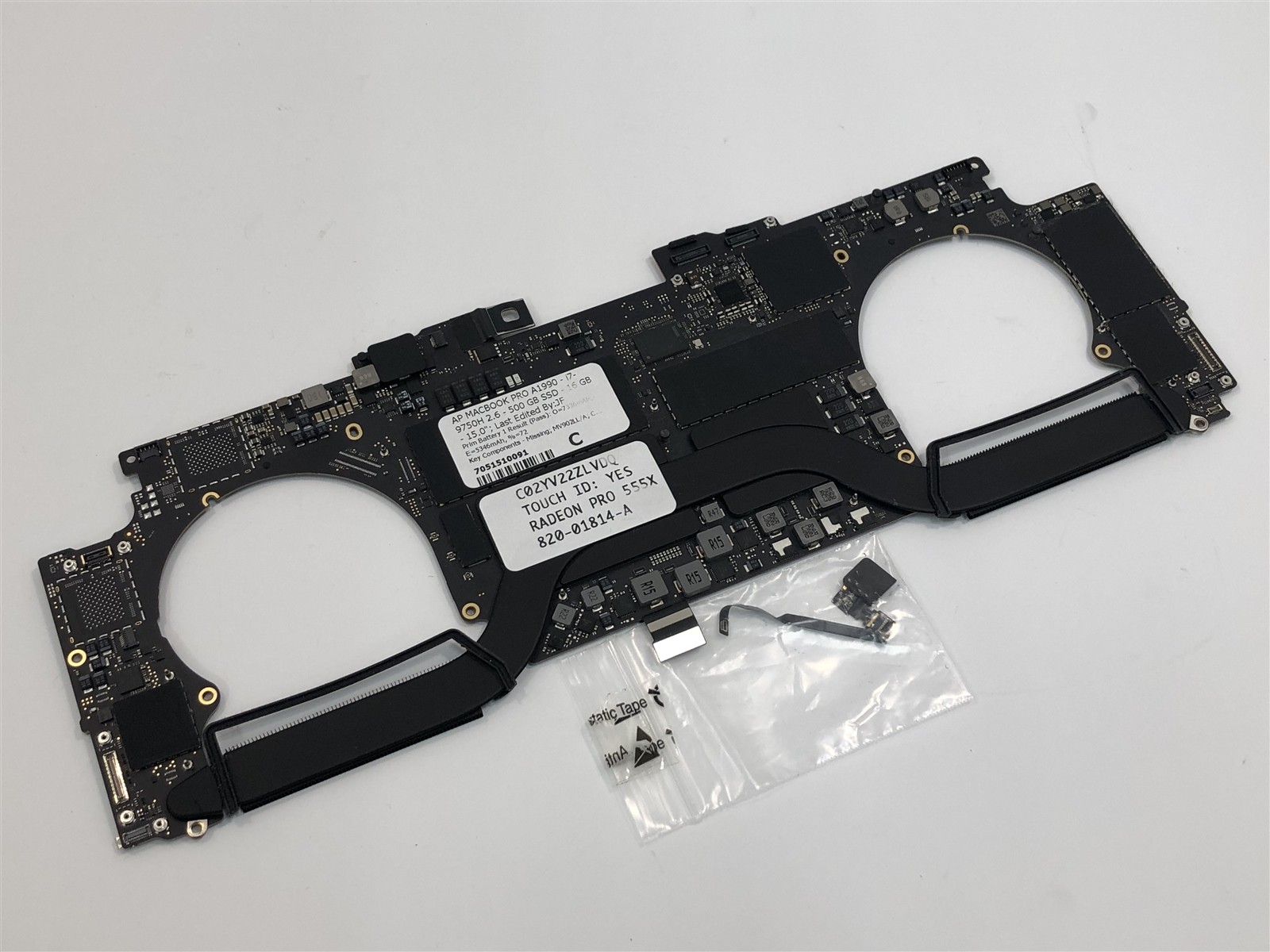 Apple MacBook Pro A1990 Logic Board i7-9750H 500GB 16GB Radeon 555X 820-01814-A