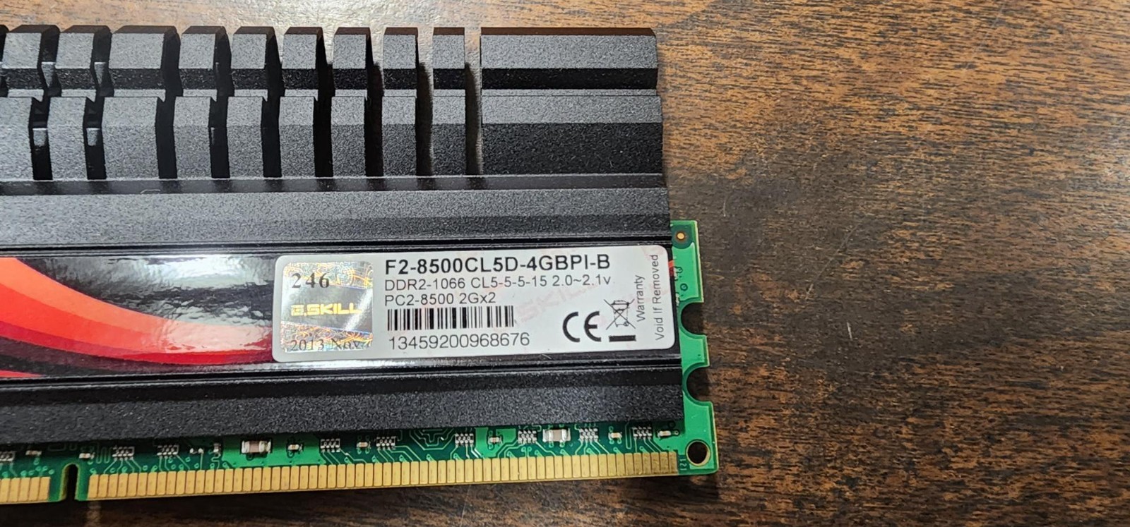 G.Skill PI 4GB (2×2GB) DDR2-1066 PC2-8500 F2-8500CL5D-4GBPI-B RAM Memory