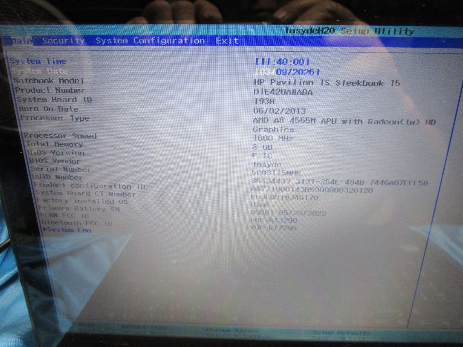 HP Pavilion 15-B153CL w/LCD Display Touch Screen 15.6″ LED 8GB RAM HD WIFI- READ